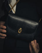 –SPECIAL– “GUCCI” 80’s crest chain shoulder bag