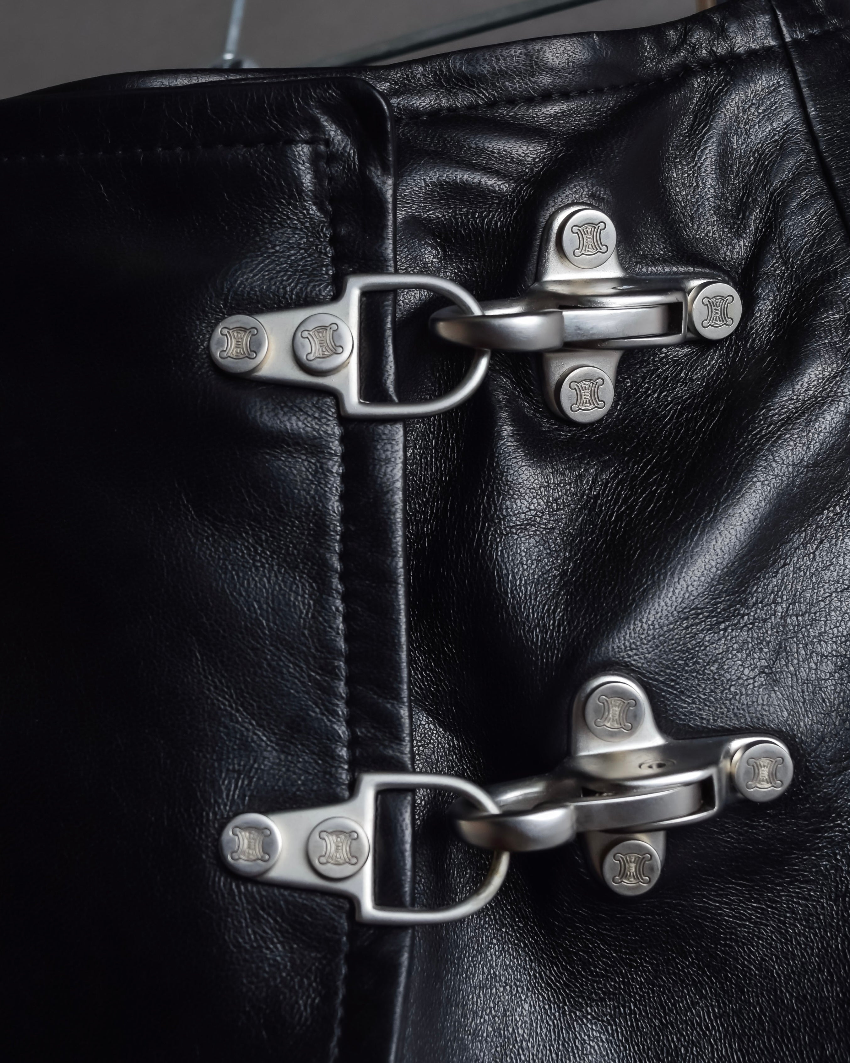 "CELINE" Front metal buckle detail leather skirt
