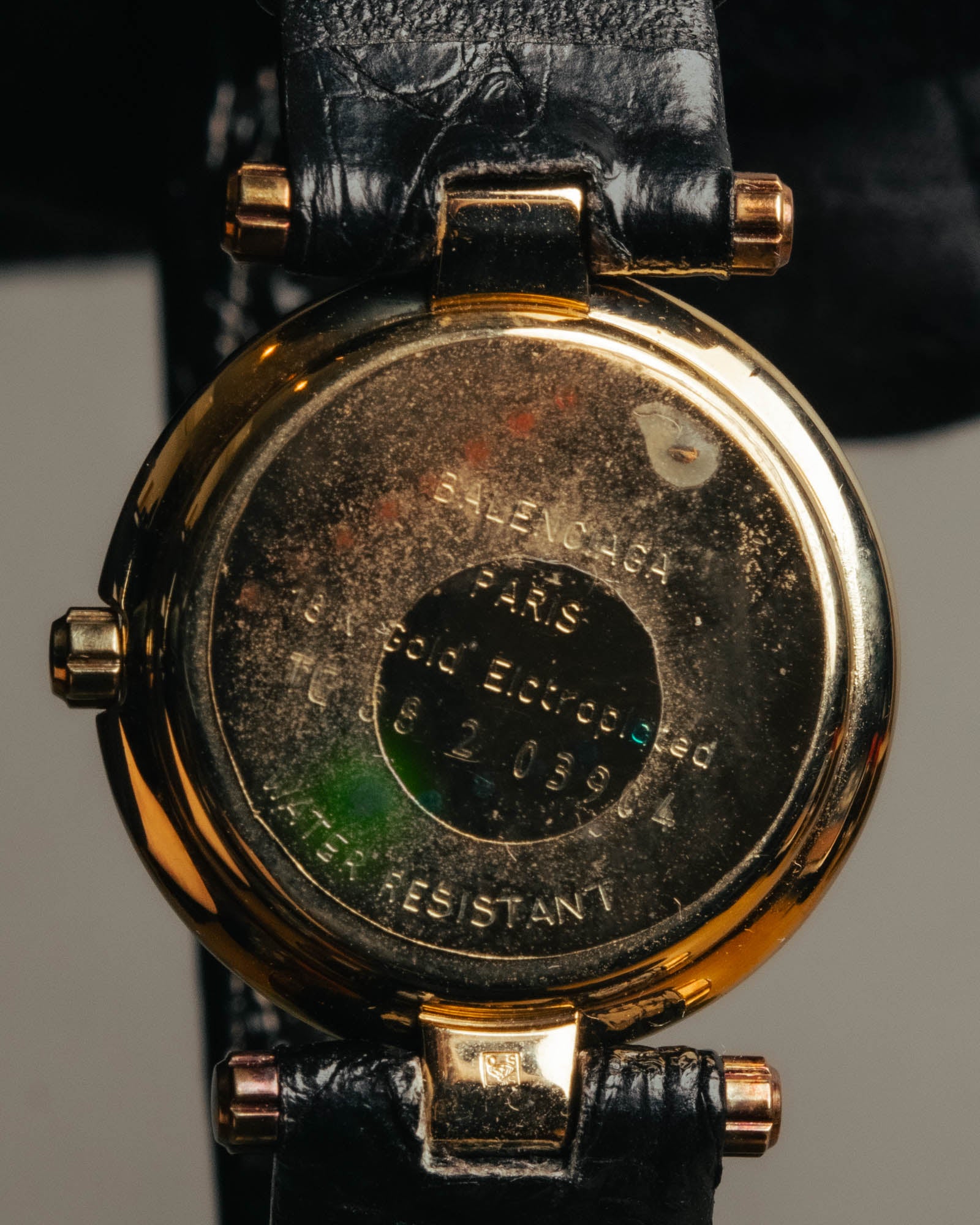 -SPECIAL- "BALENCIAGA" 80's-90's Classic round wristwatch