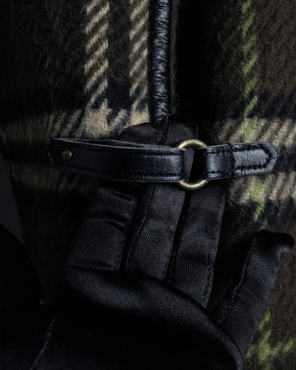 "BURBERRY" Leather switching design check tweed coat