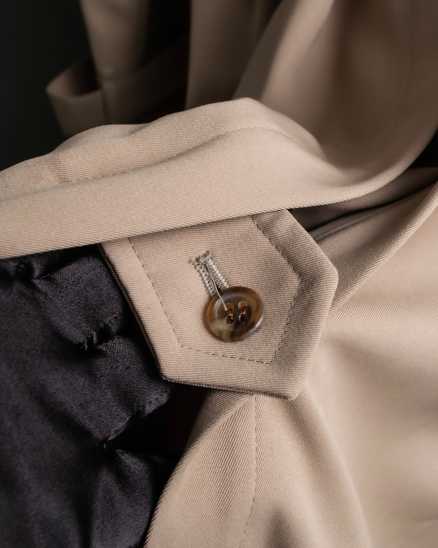 "BURBERRY" Military detail belted maxi length trench coat