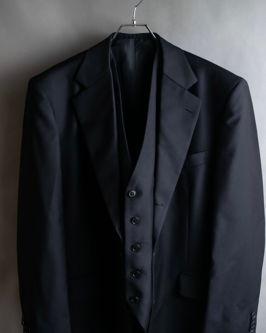 "BALENCIAGA" Taylor & Lodge tailoring wool three-piece set