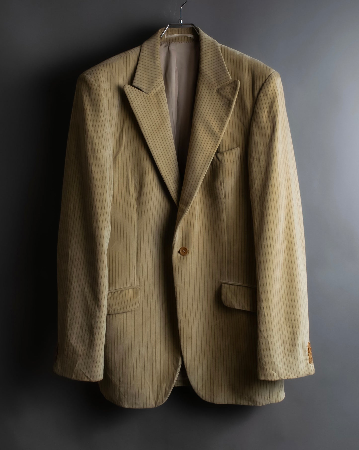 "Vintage brushed peak lapel 1 button tailored jacket"