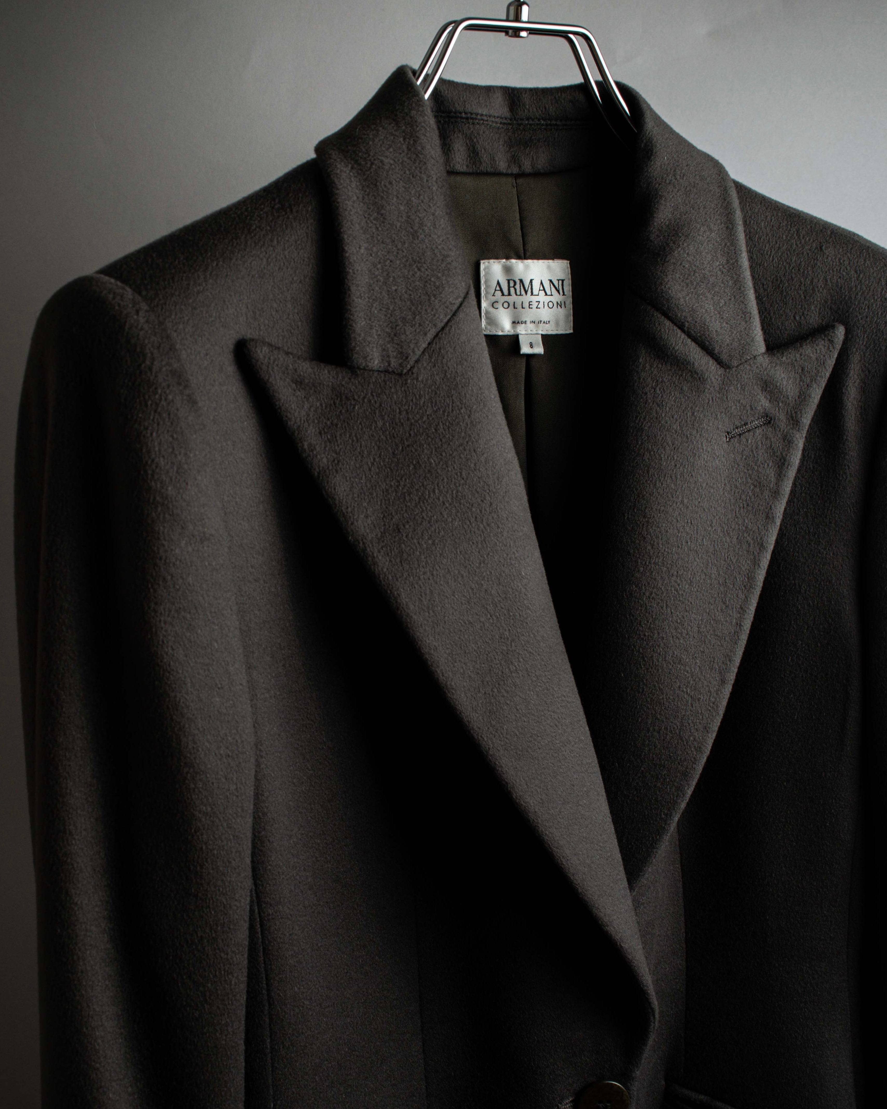 "ARMANI COLLEZIONI" Sharp peak lapel 100% cashmere tailored jacket