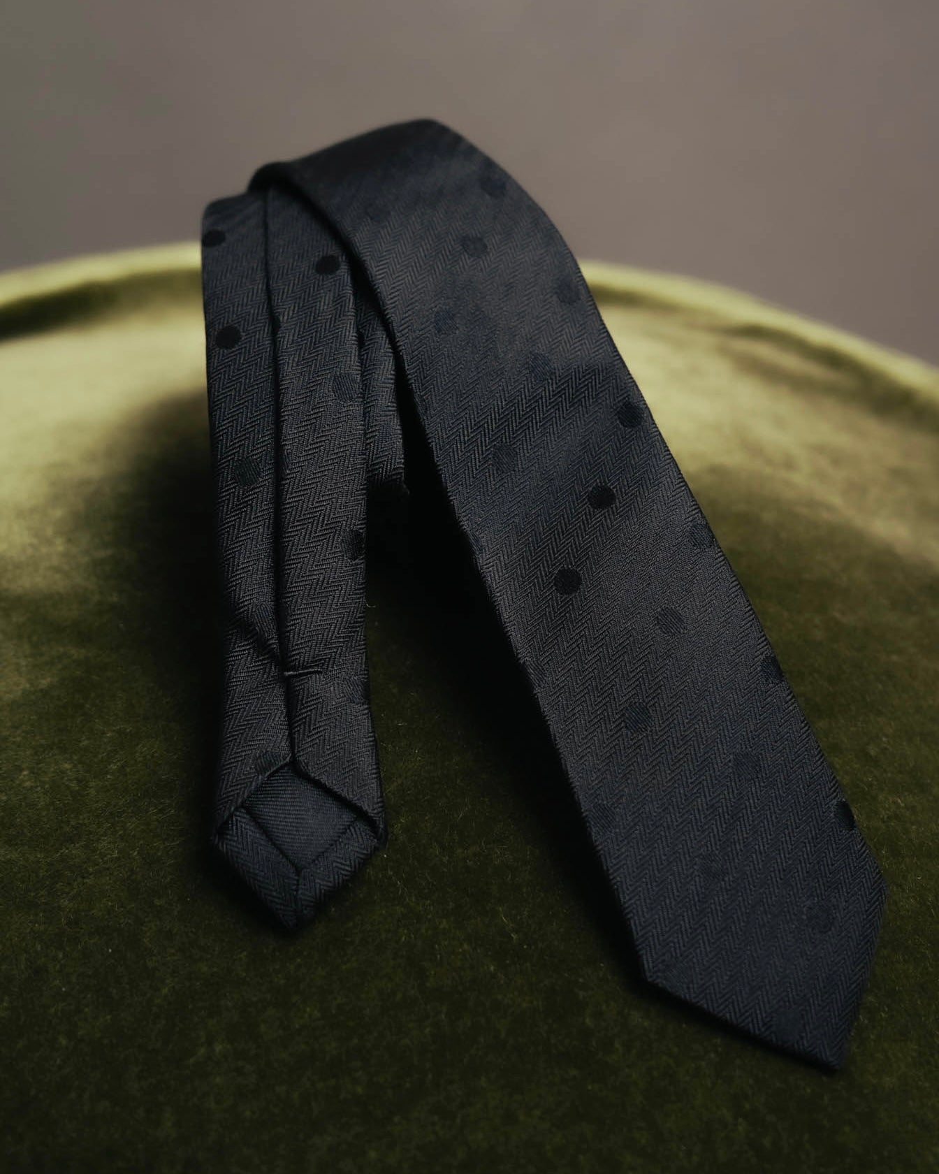 –SPECIAL– “Saint Laurent“ 2010’s-20’s Tonal dot narrow tie