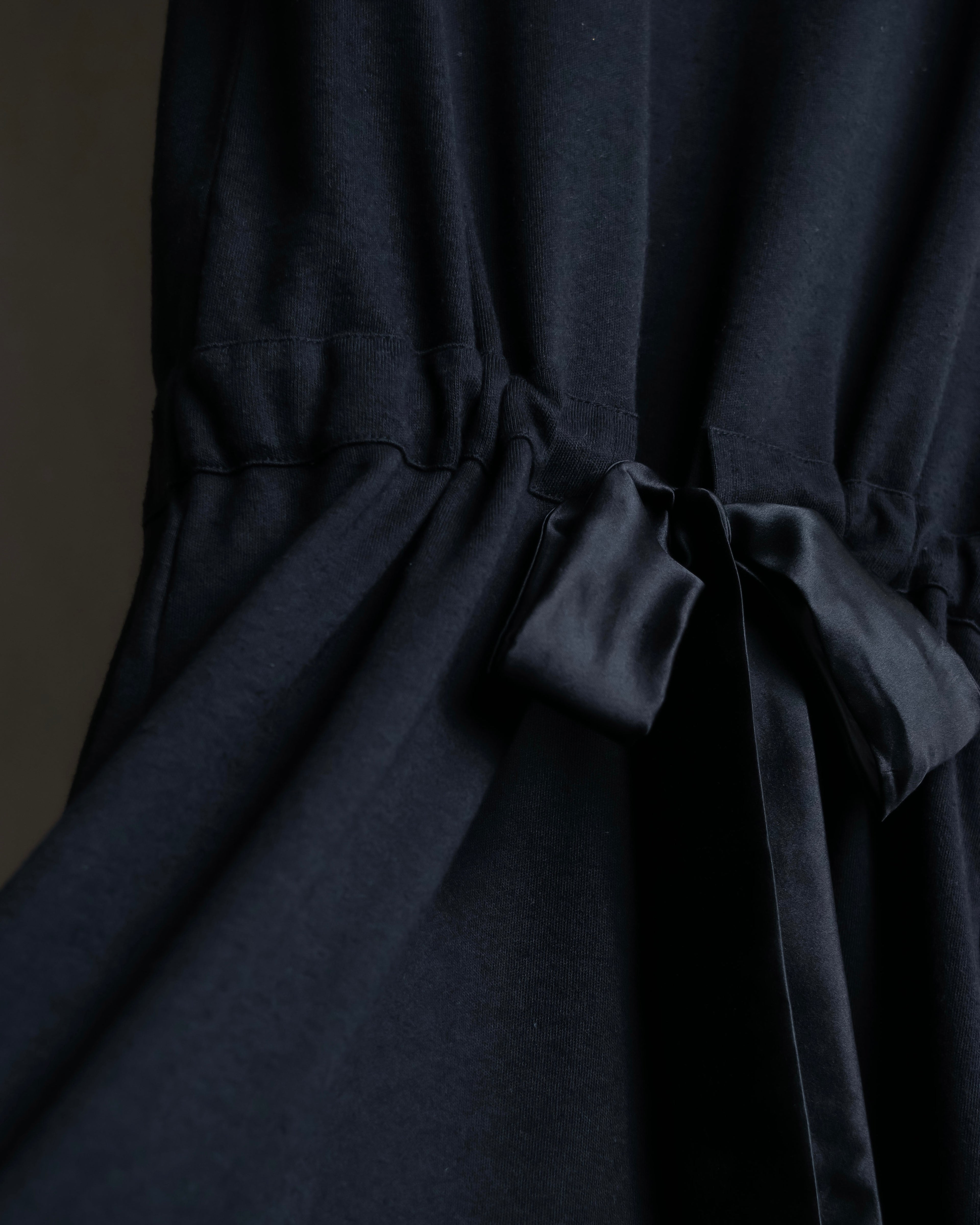 "Christian Dior" Satin ribbon waist detail hooded dress