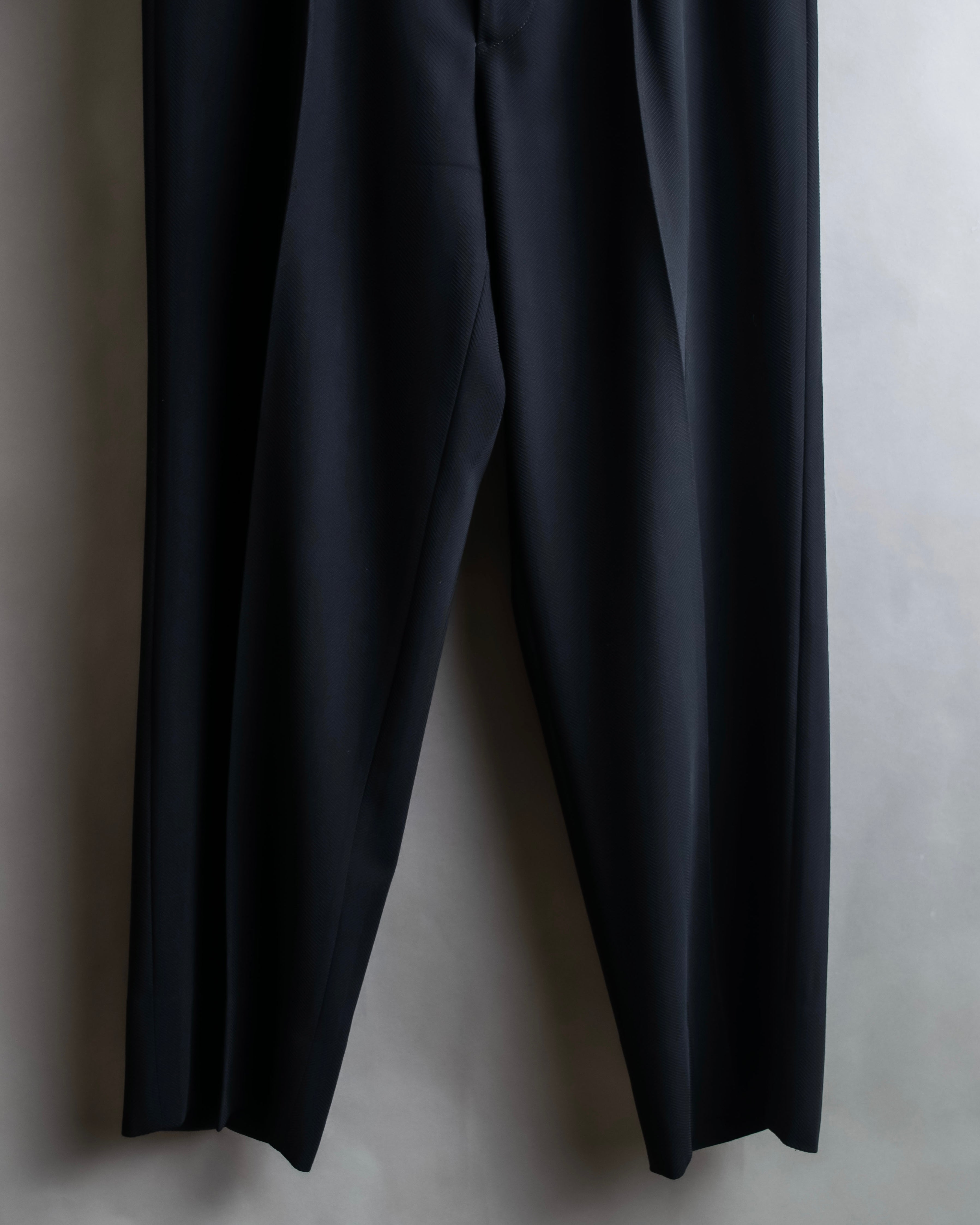 "ARMANI COLLEZIONI" Herringbone weave classical detail set up