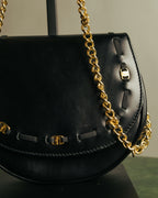 “Salvatore Ferragamo” 90’s Vara ribbon half moon chain bag