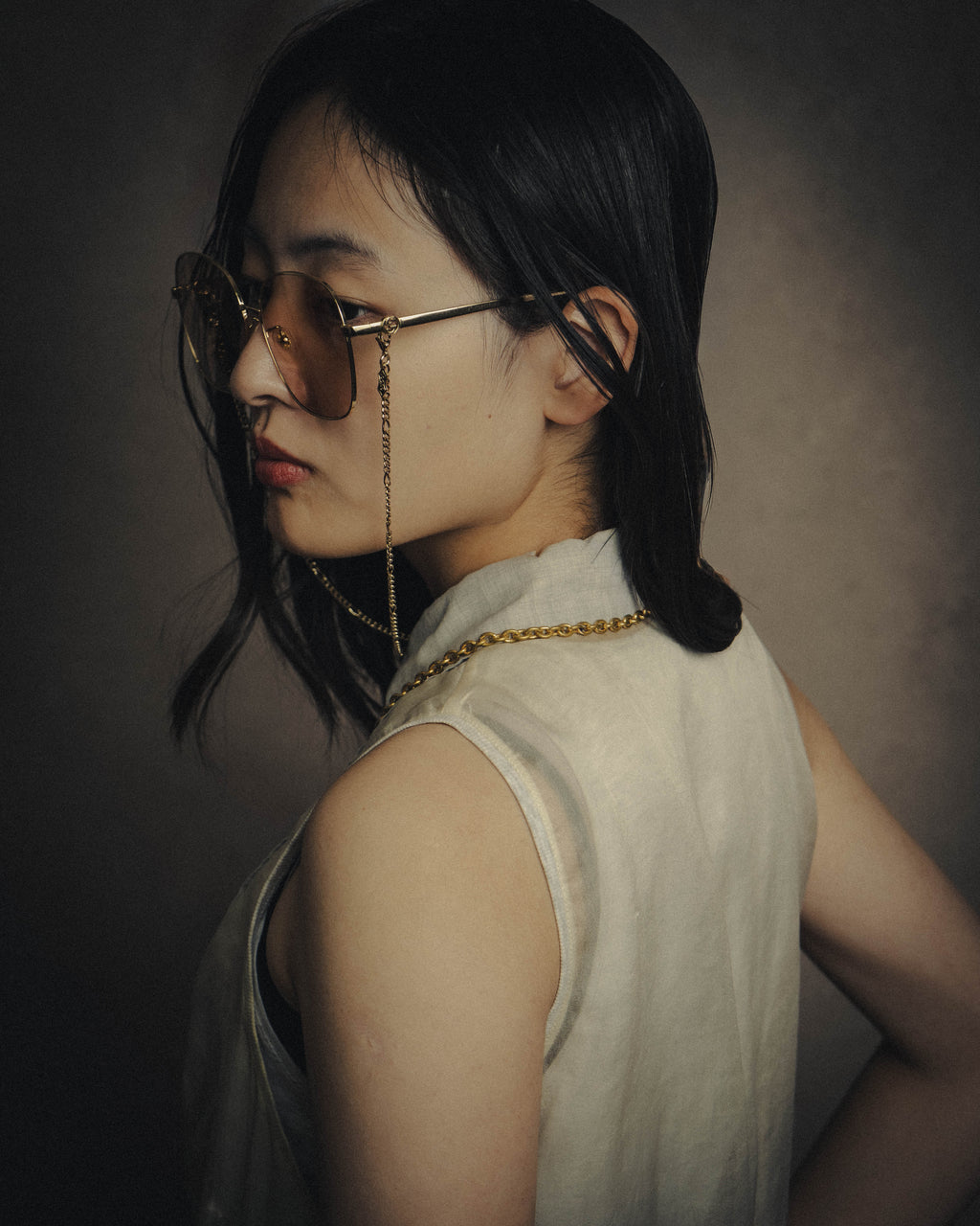 -SPECIAL- “GUCCI” 2016-2022 chain detailed oversized sunglasses