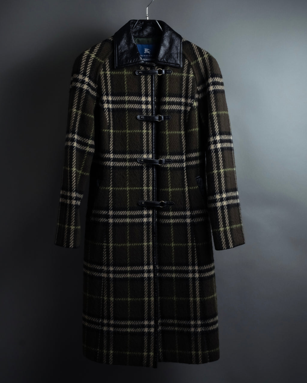 "BURBERRY" Leather switching design check tweed coat