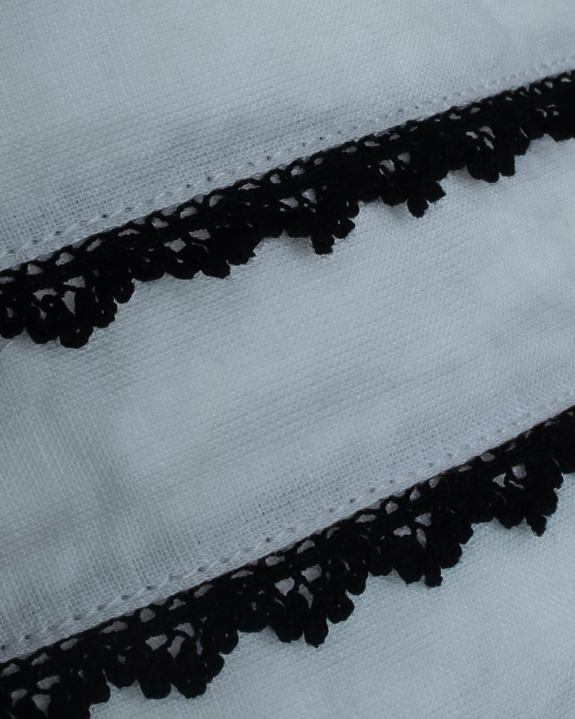 "Saint Laurent" 22SS Ribbon lace design tuxedo shirt