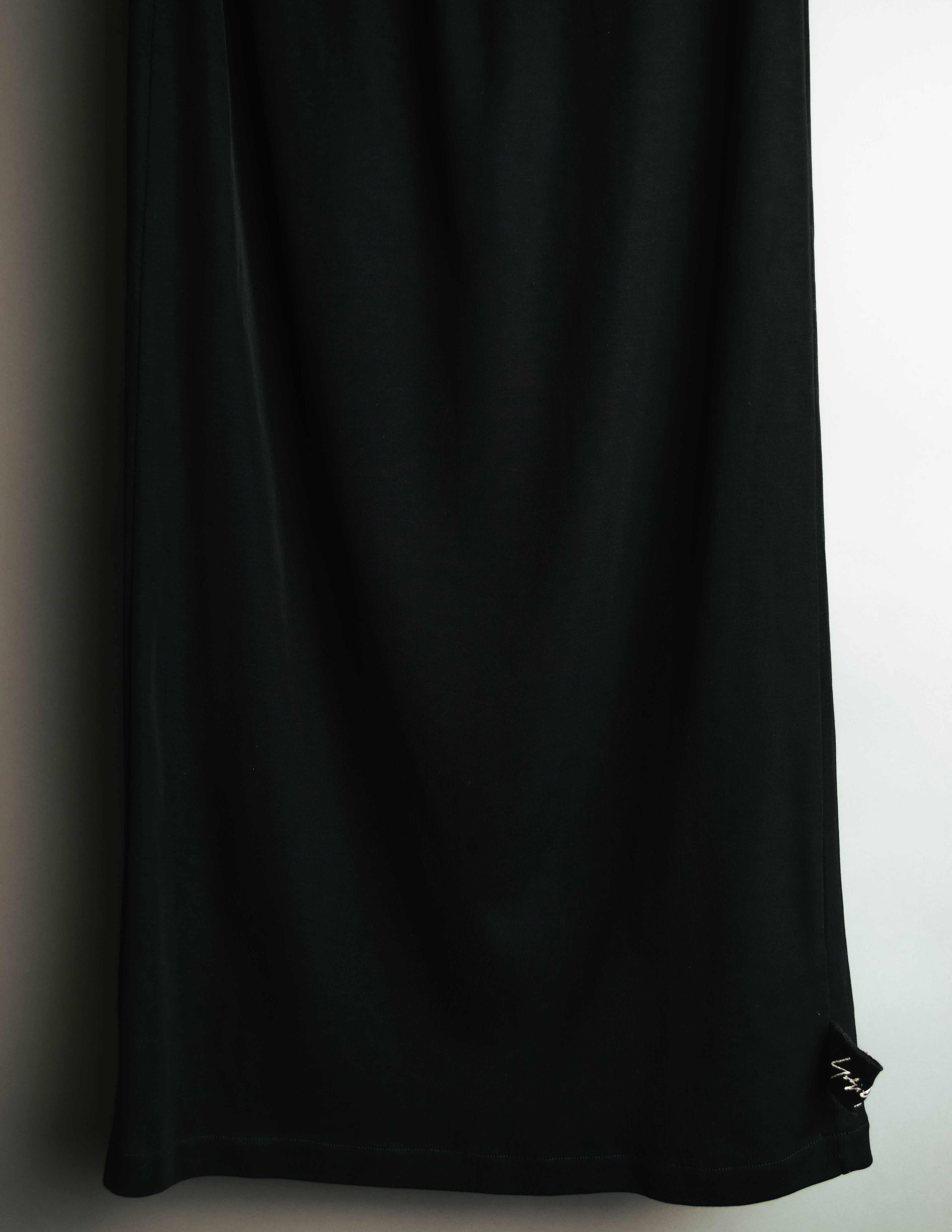 "Y's" Minimal black maxi skirt