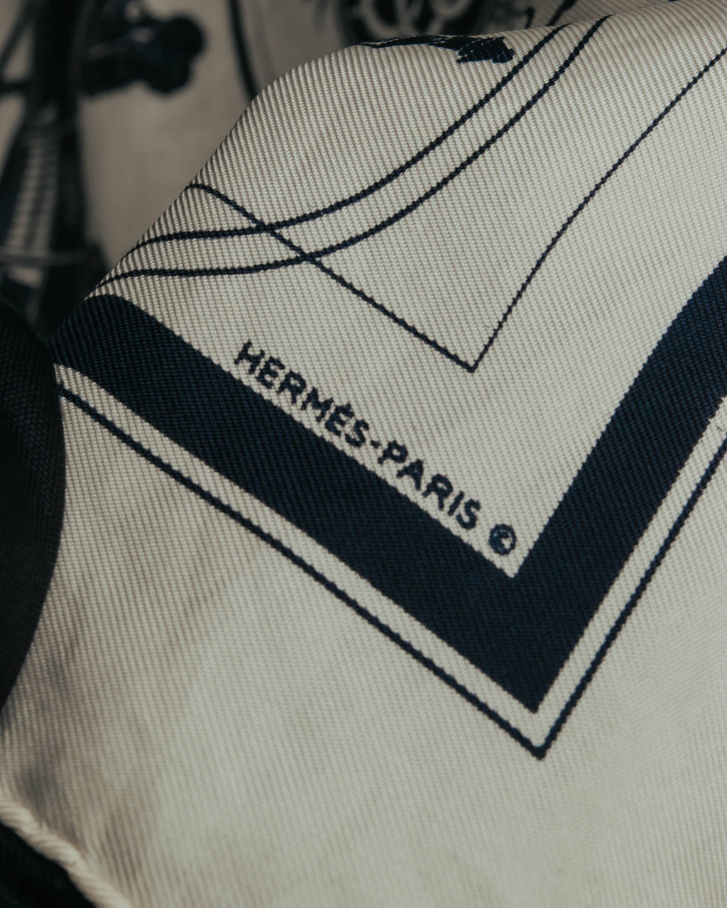 "Hermès" Classic ex libris silk scarf
