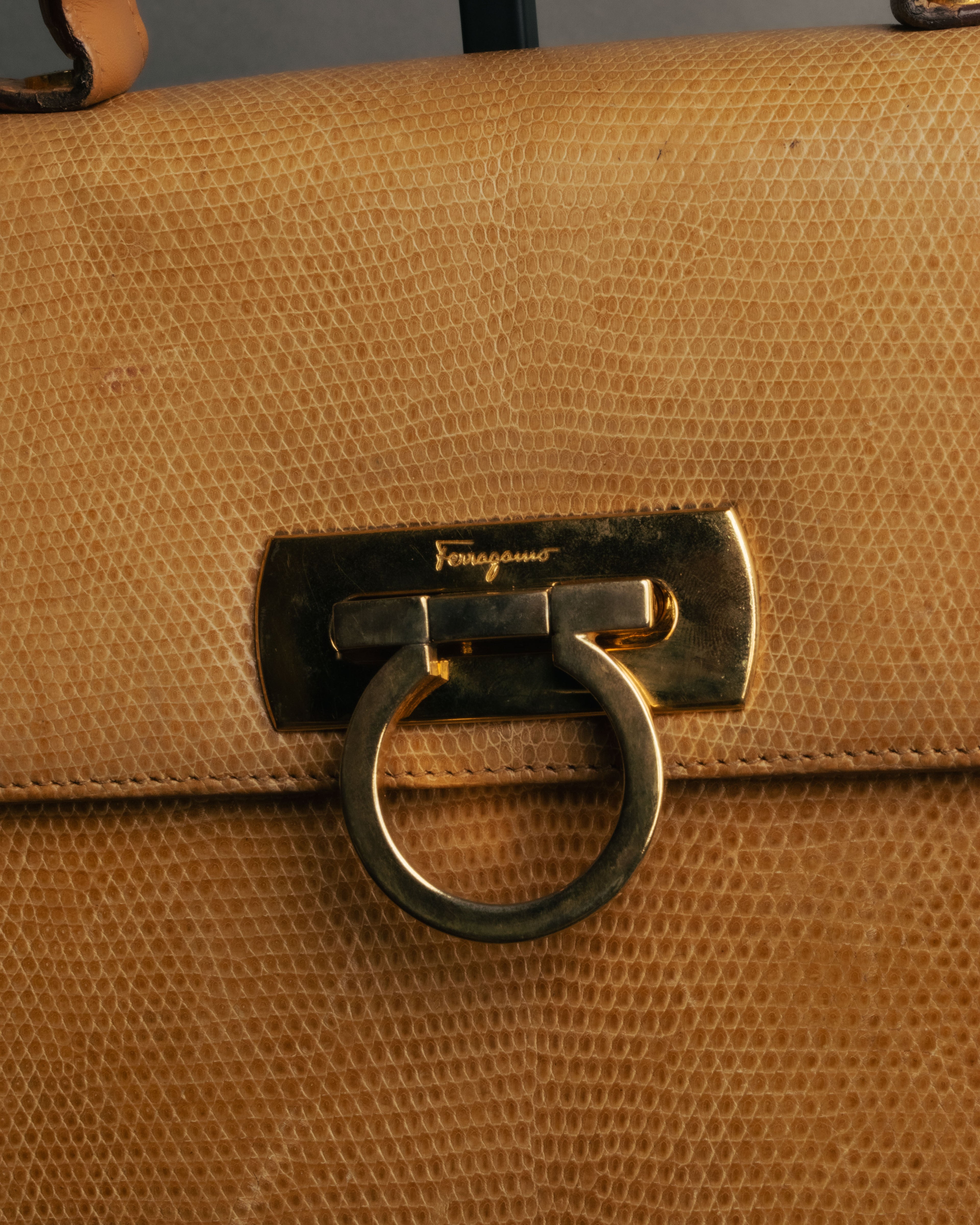 -SPECIAL- “Salvatore Ferragamo” 90’s lizard leather gancini 2way flap bag