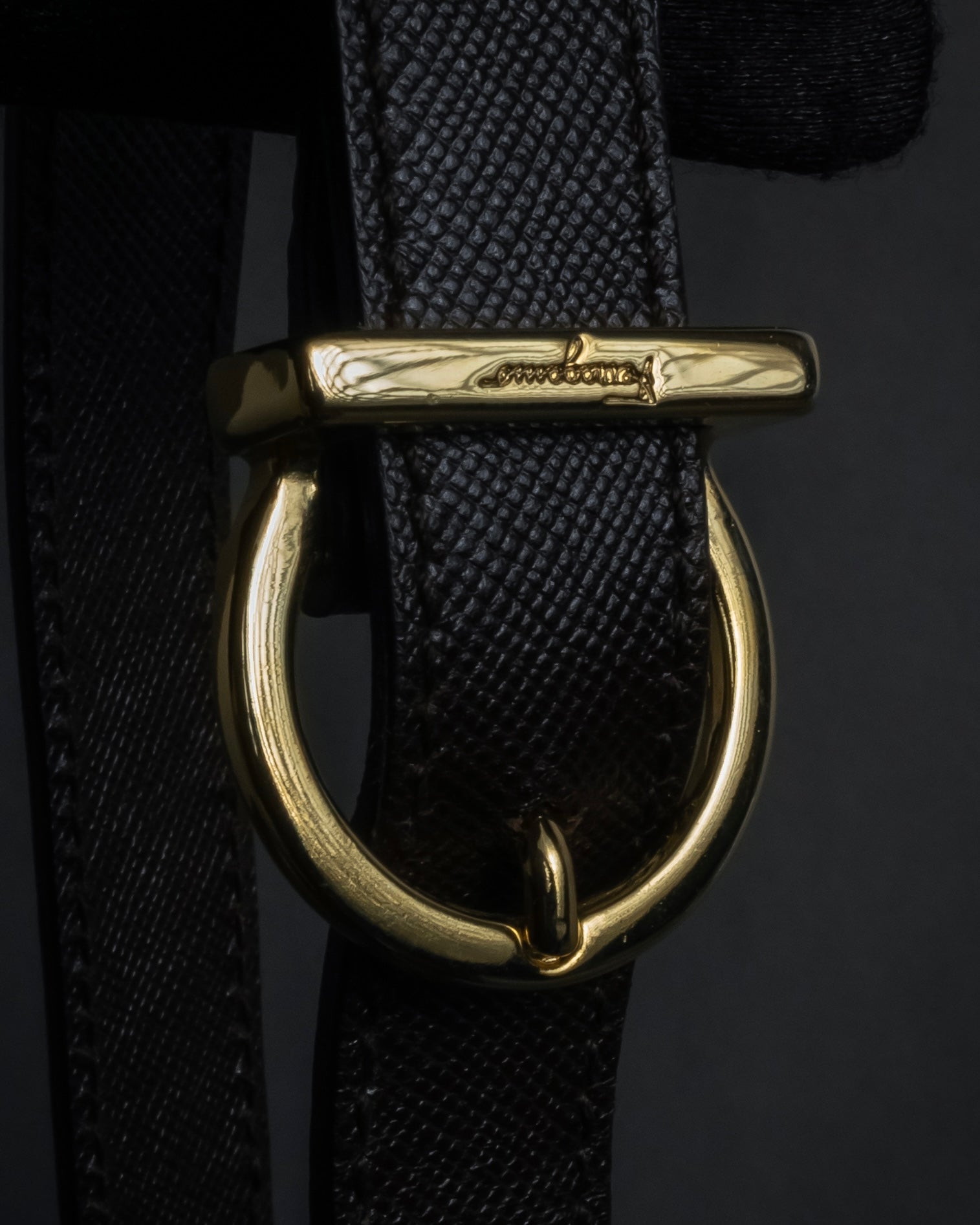 "Salvatore Ferragamo" Structured Gancini 2way dark brown leather bag