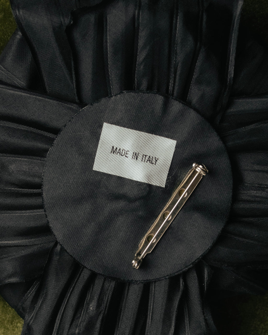 "FENDI" 90's-00's Sculptural fabric flower brooch