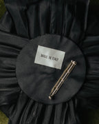 "FENDI" 90's-00's Sculptural fabric flower brooch