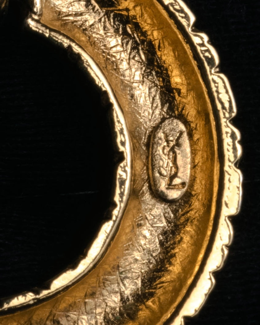 “Yves Saint Laurent” 1980’s-90’s Sculptural circle long necklace
