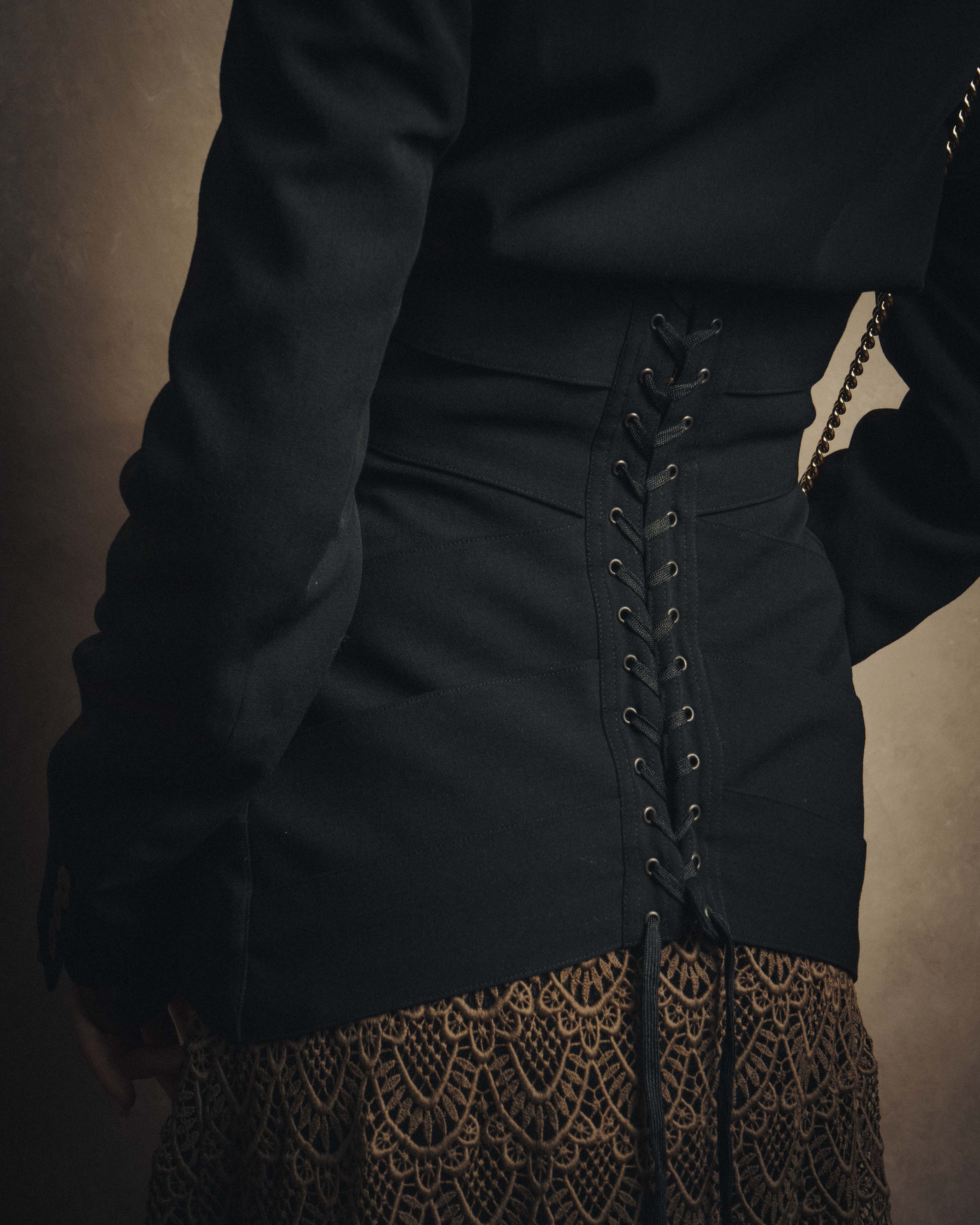 -SPECIAL- “Jean Paul GAULTIER FEMME” 2005-2011 Corset lace-up tailored zip jacket