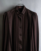 "Filo di Seta" Front pleated design stand-up collar shirt