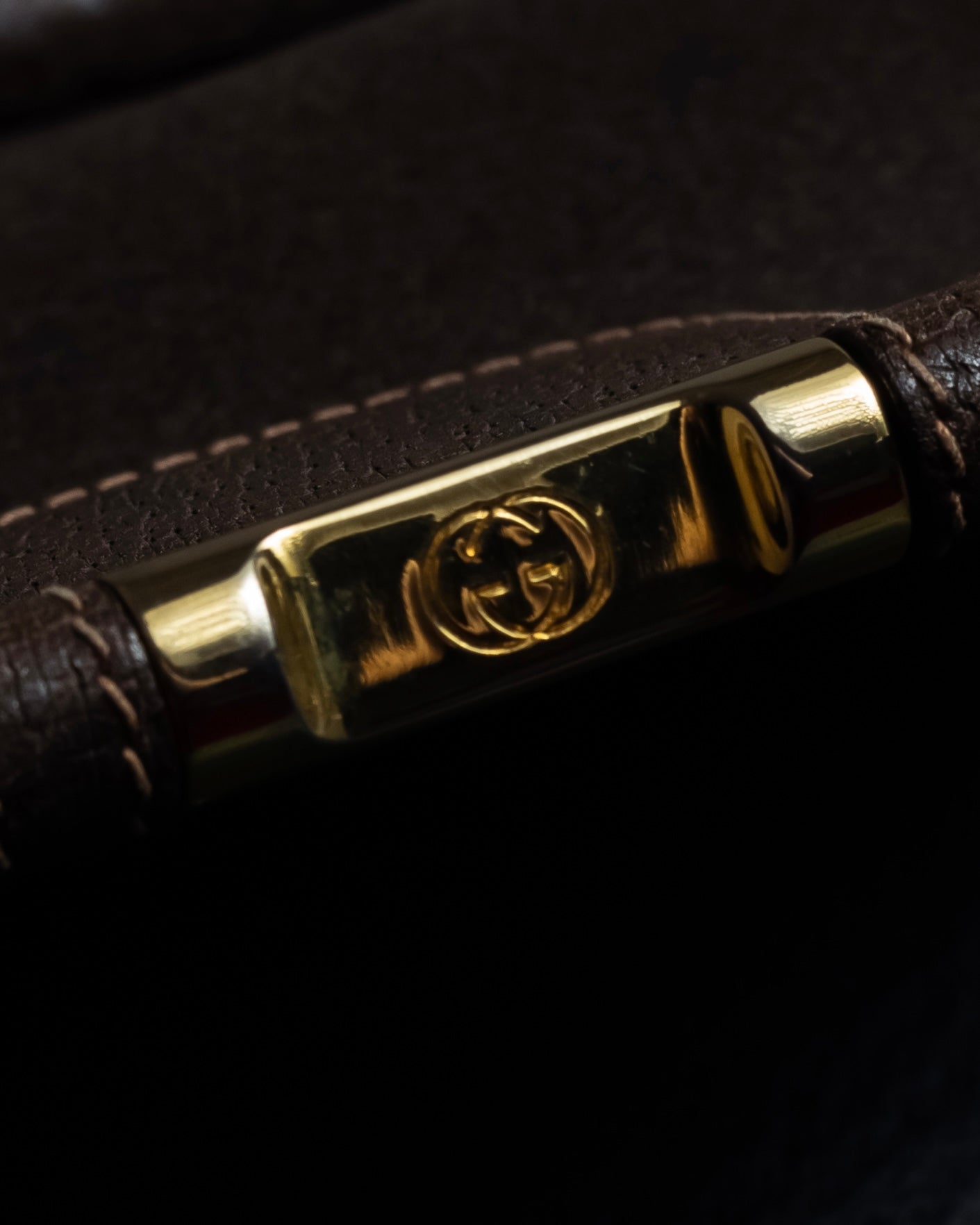 "GUCCI" Bar-shaped fastener design leather shoulder bag