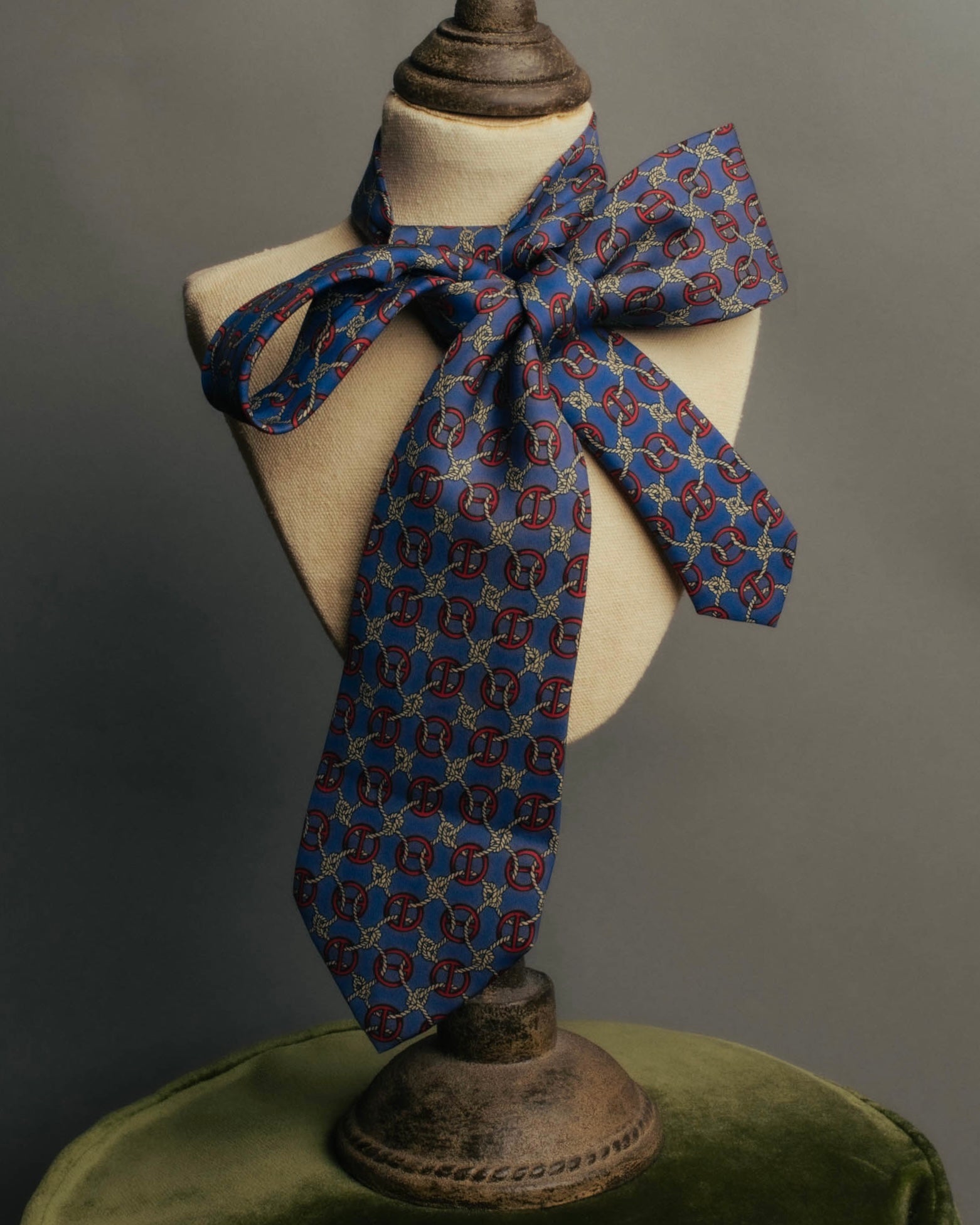 “HERMÈS” 90’s Rope and H motif silk tie
