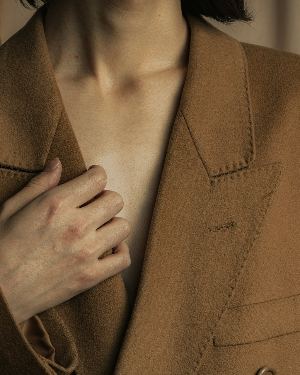 "BARBERINI" Classically tailored 100% cashmere chester coat