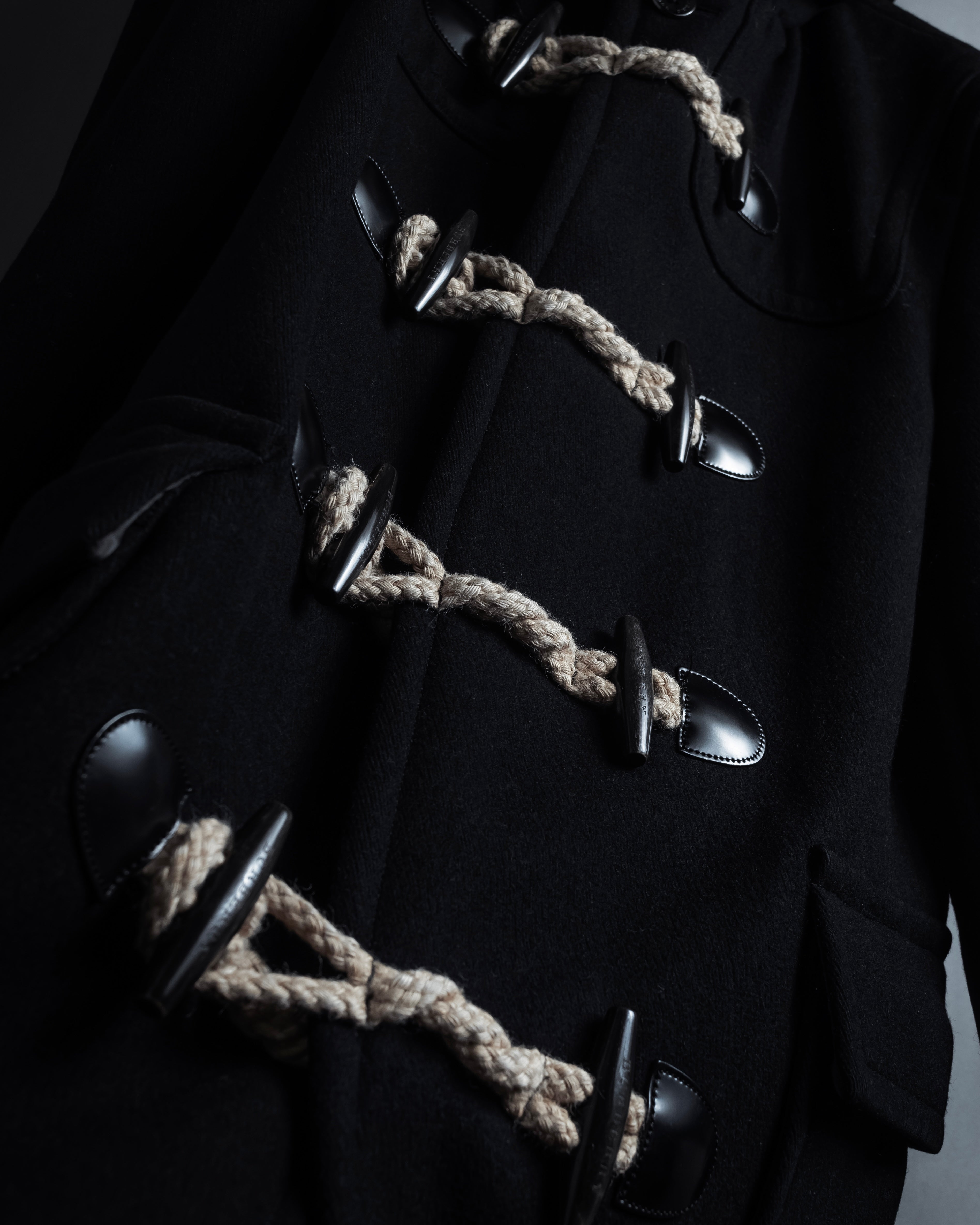"BURBERRY" Classic detailing melton wool duffle coat