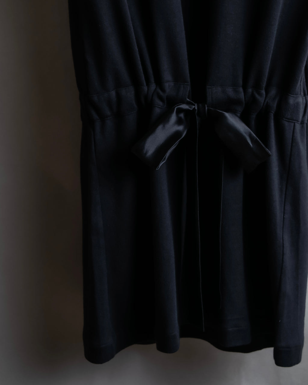 "Christian Dior" Satin ribbon waist detail hooded dress