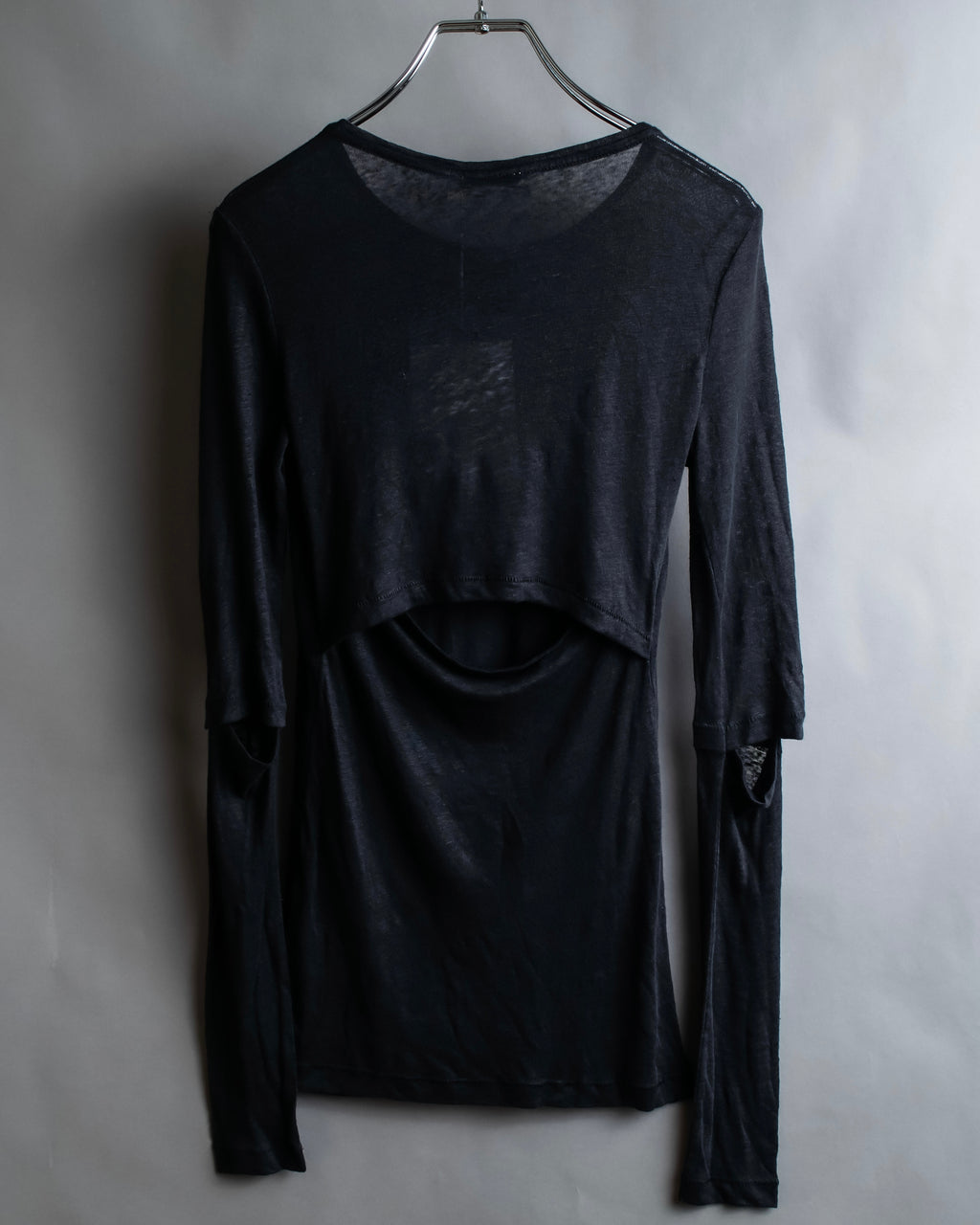 "Acne" Back＆sleeve cutting slit design pullover