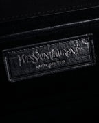 -SPECIAL- "YVES SAINT LAURENT"
00's Tom Ford period stacked ring design horizontal leather bag