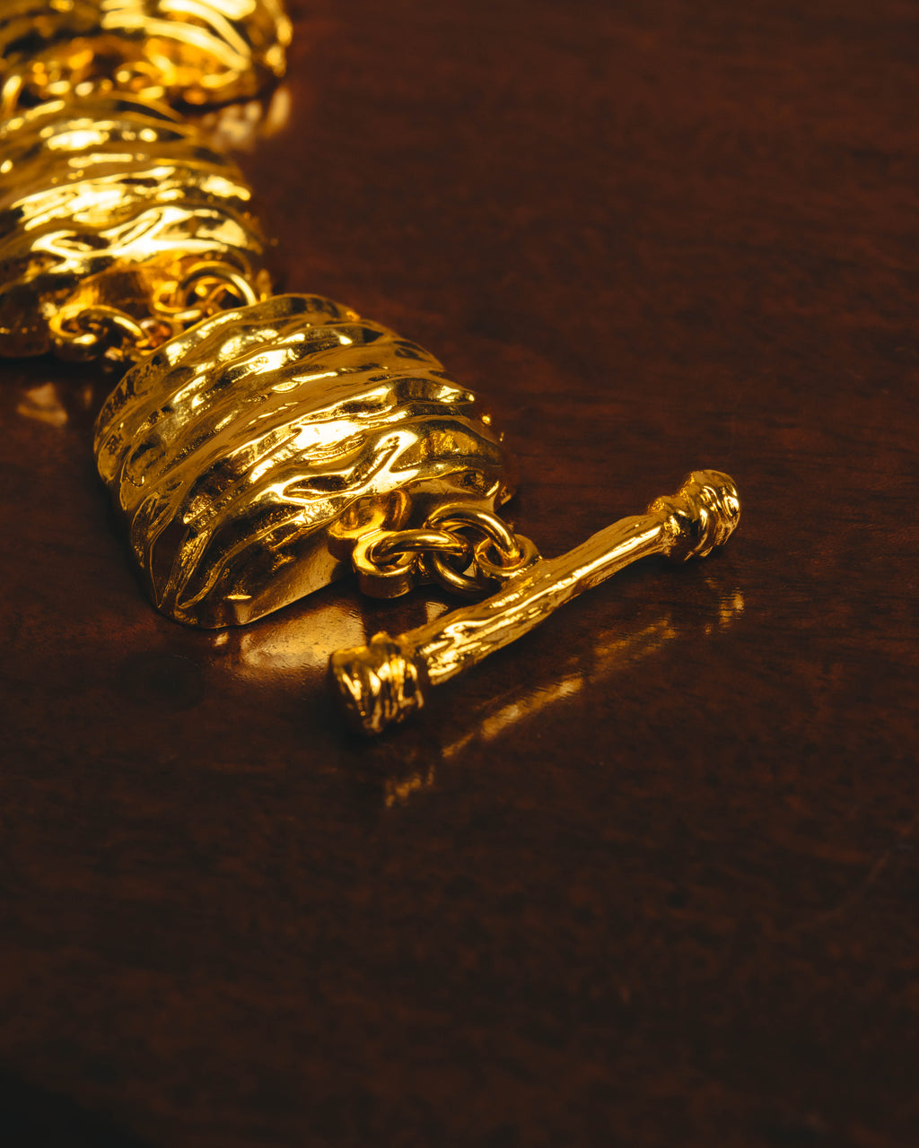 -SPECIAL- “TOM FORD” 2023-24 Moon nugget sculptural toggle bracelet
