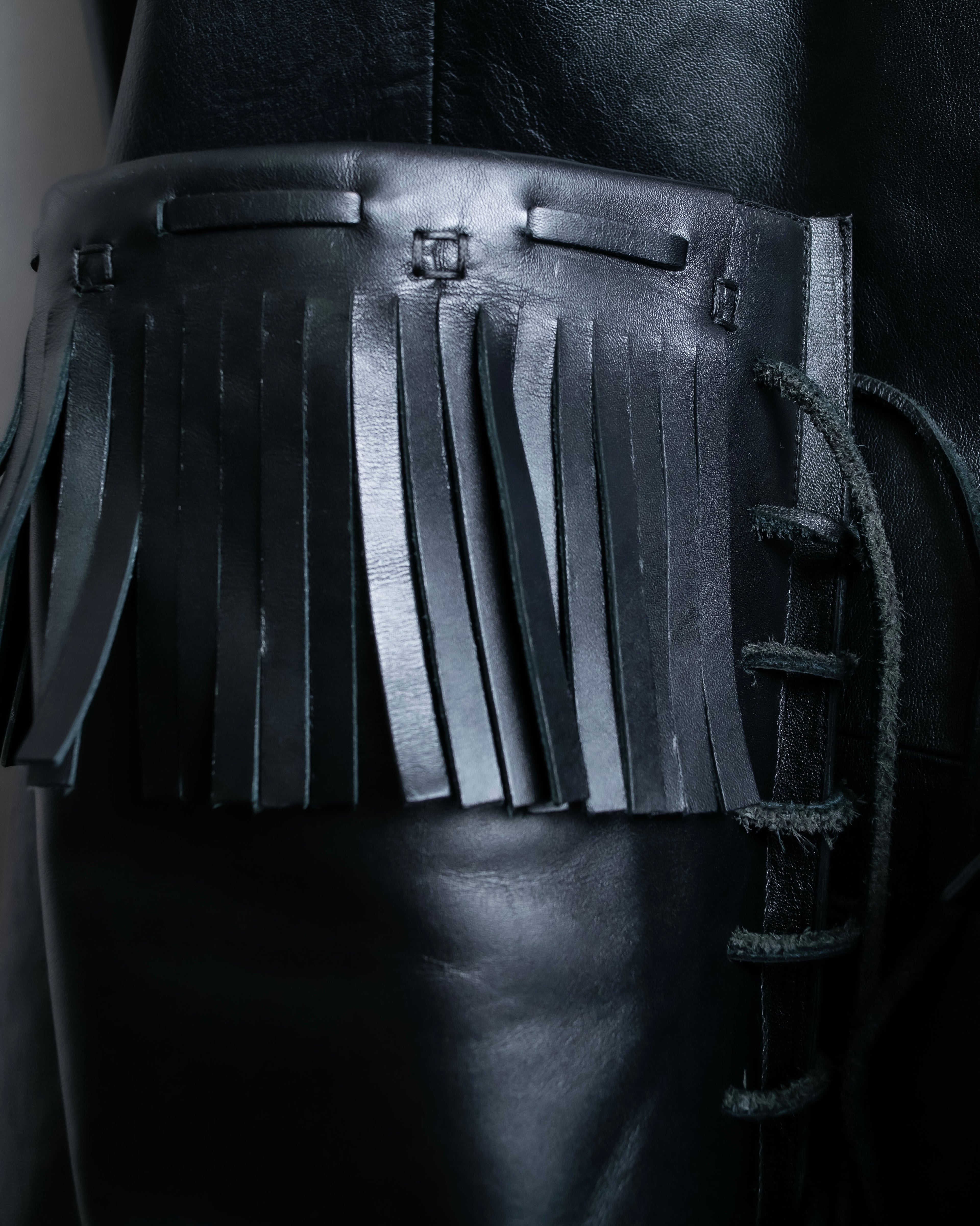 "TOM FORD" Fringe detail western long boots