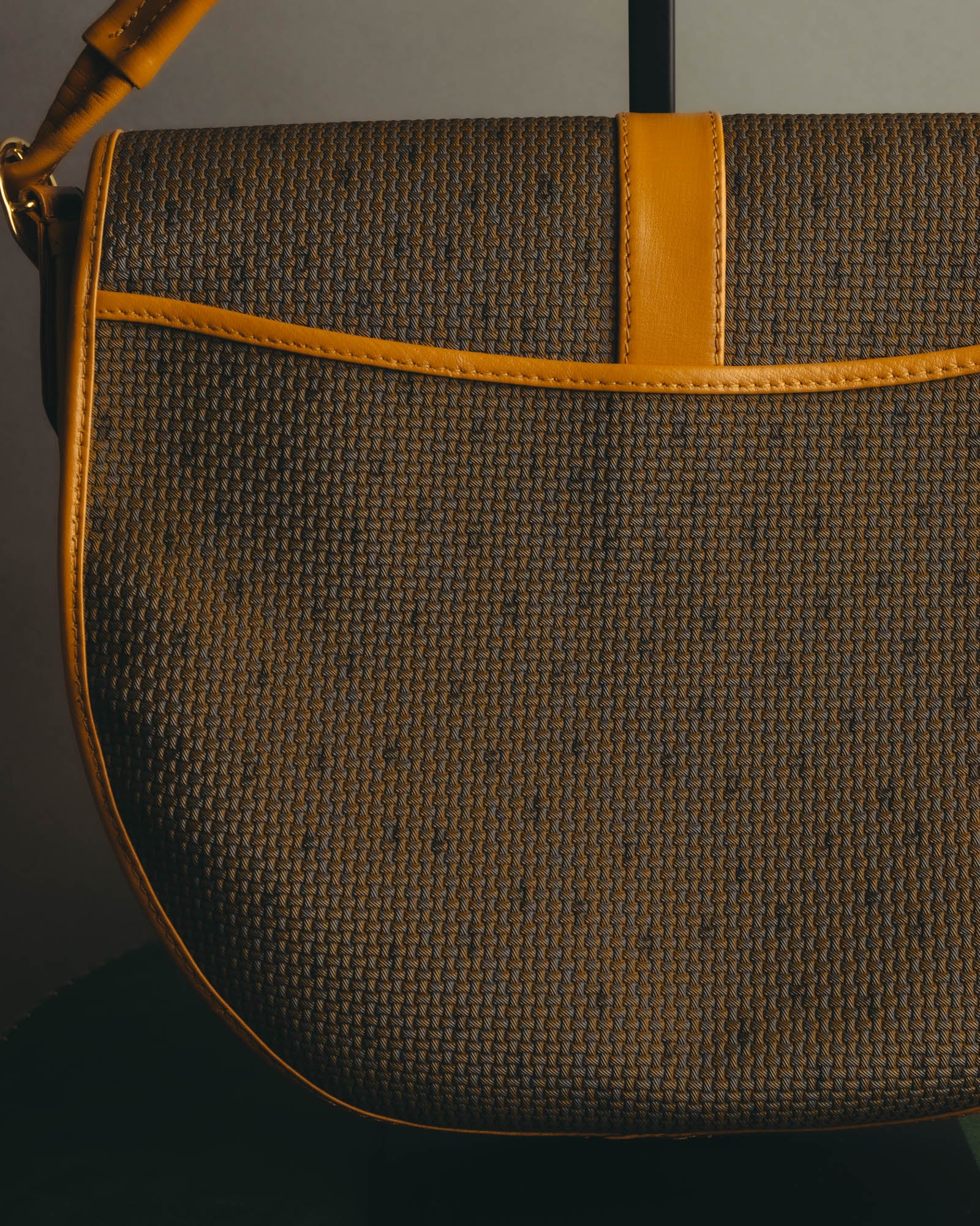 "Yves Saint Laurent" 70's-90's Woven leather shoulder bag
