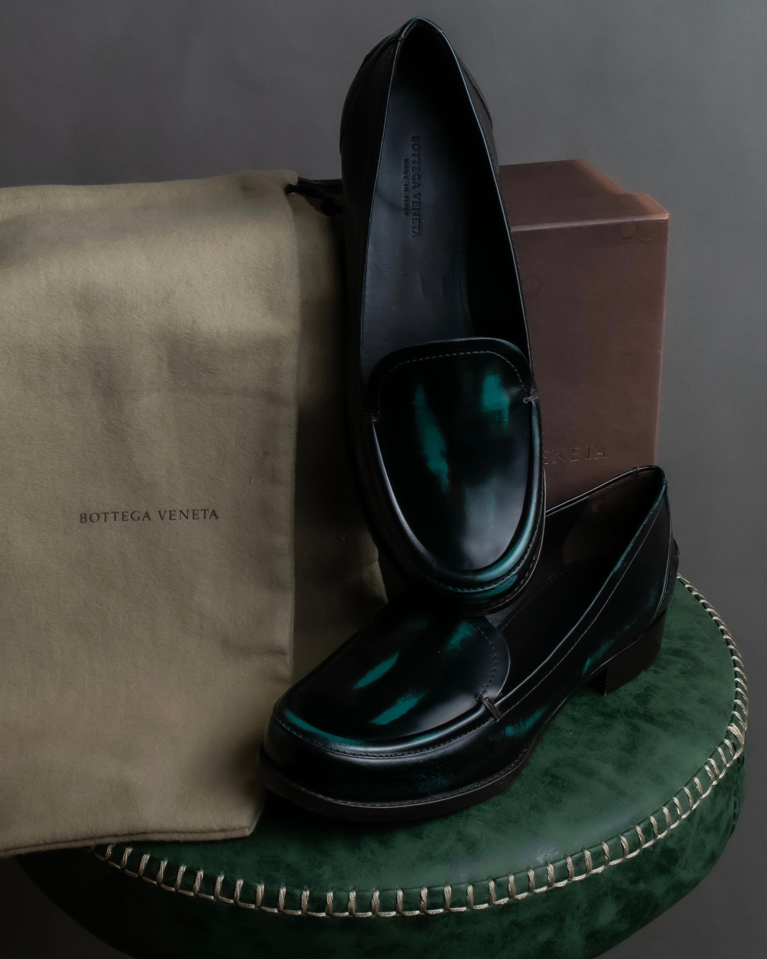 "BOTTEGA VENETA" Gradient emerald color leather loafers