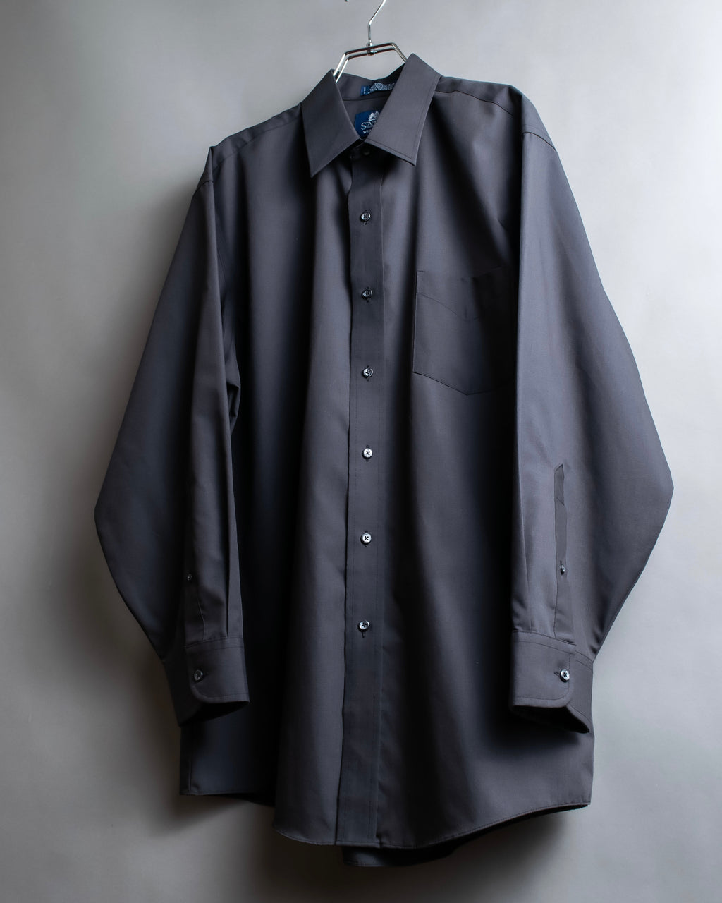 "STAFFORD" Beautiful glossy regular collar shirt