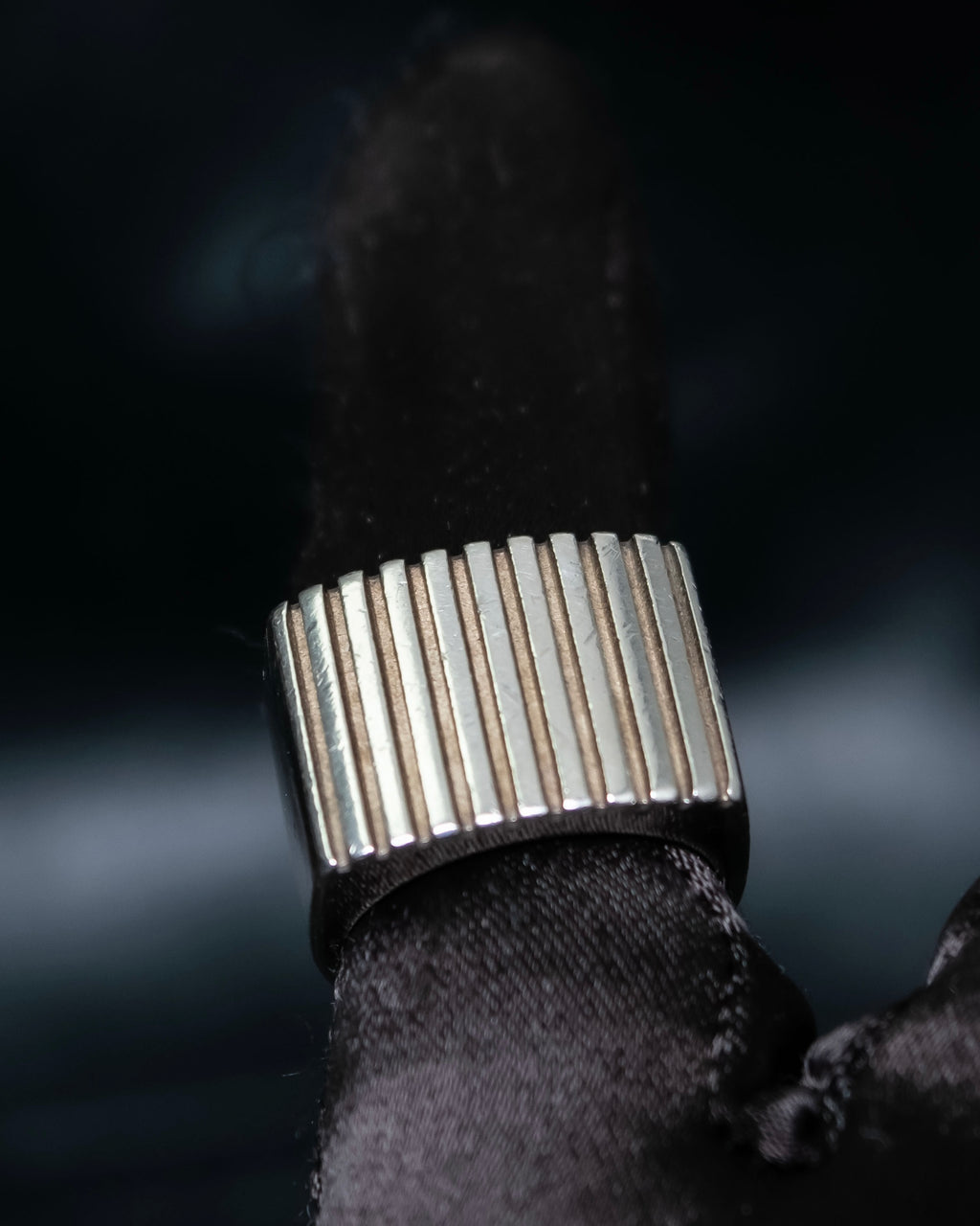 "GUCCI" Striped design sterling silver ring