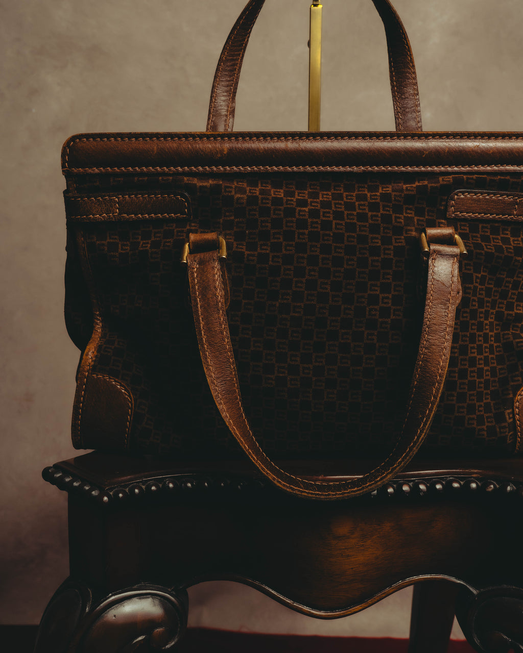 -SPECIAL- "GUCCI" 70's Micro GG suede turn-lock handbag