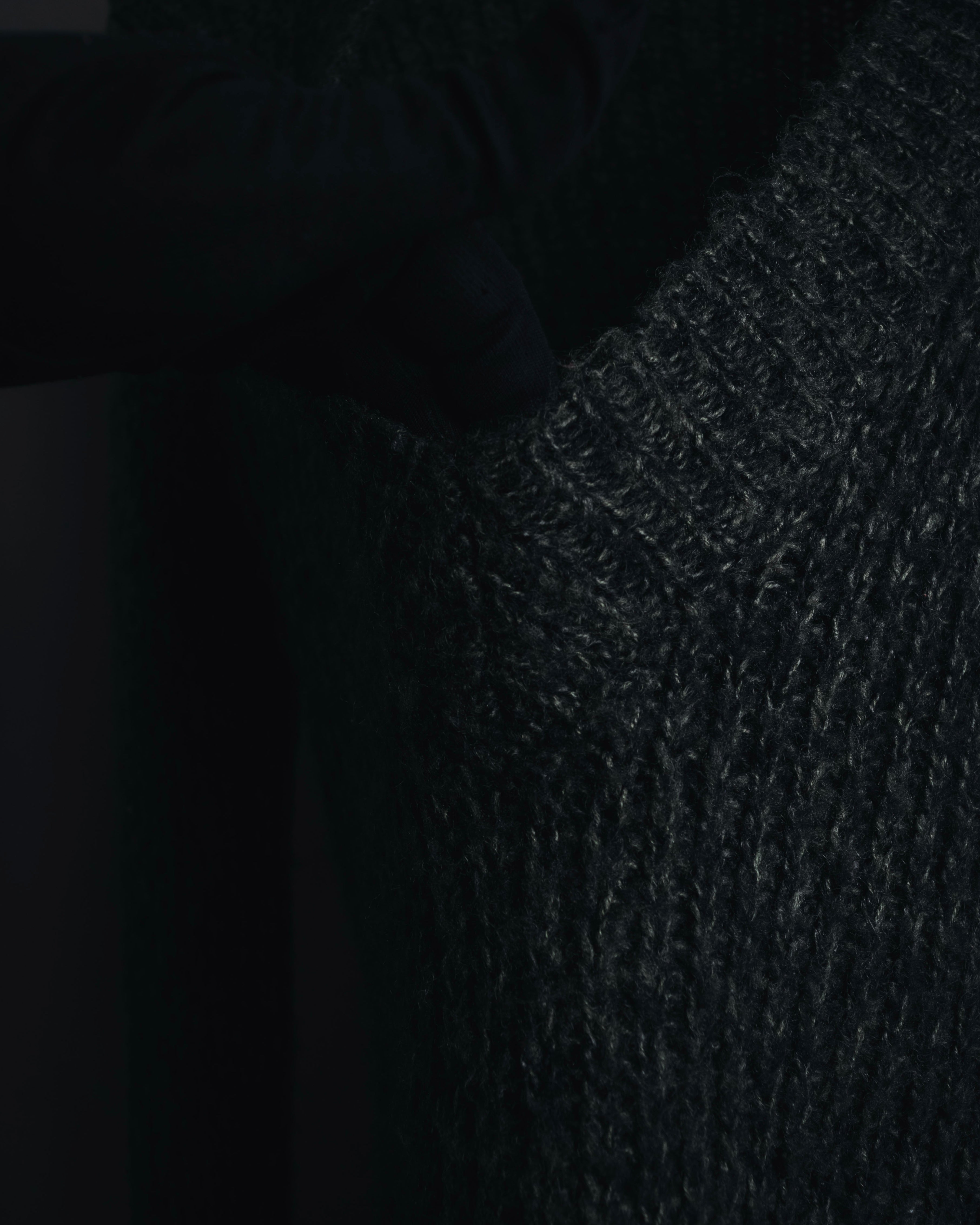 "THE ORIGINAL ARIZONA JEAN COMPANY" 00’s Deep v ribbed belted pocket knit