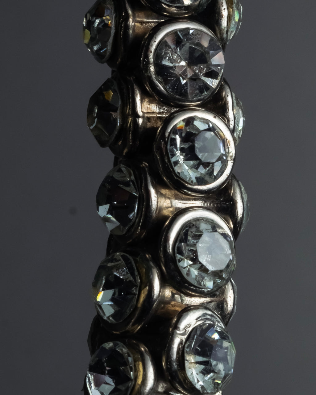 "DRIES VAN NOTTEN" 2022's Double crystal detail magnetic choker