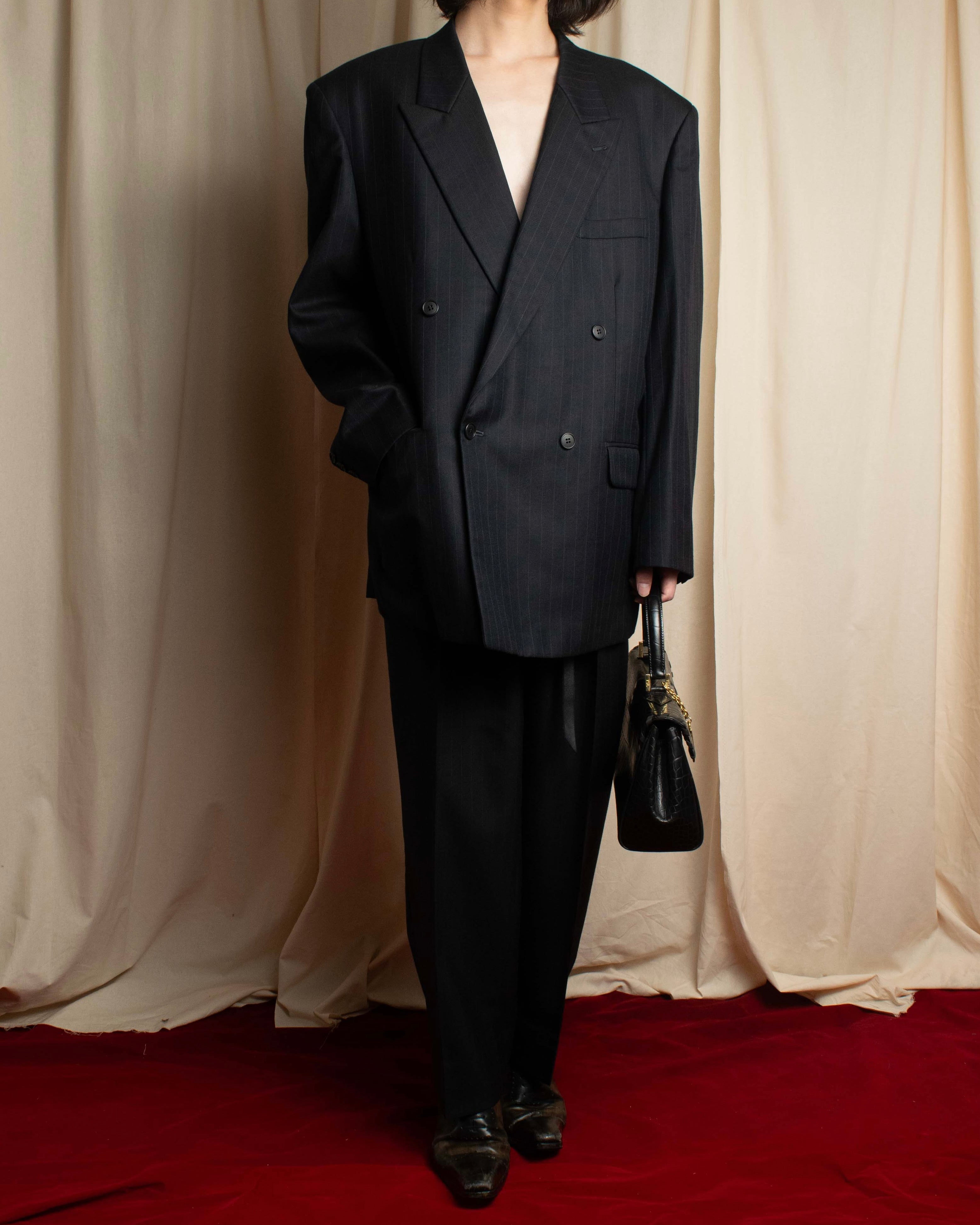 "YVES SAINT LAURENT" 00's shadow stripe pattern beautiful tailoring set up