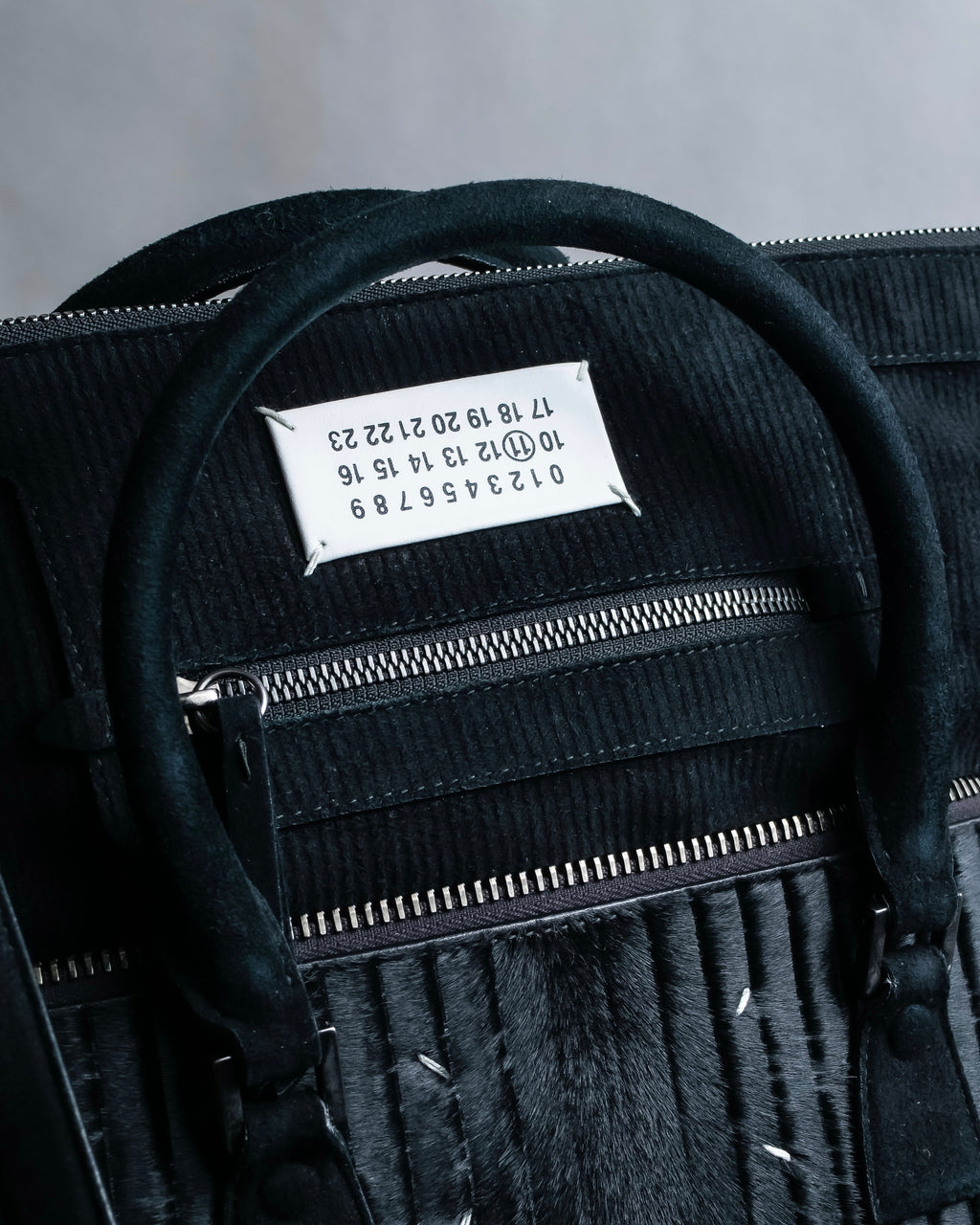 "MAISON MARGIELA" 5AC Harako leather corduroy combination 2way bag