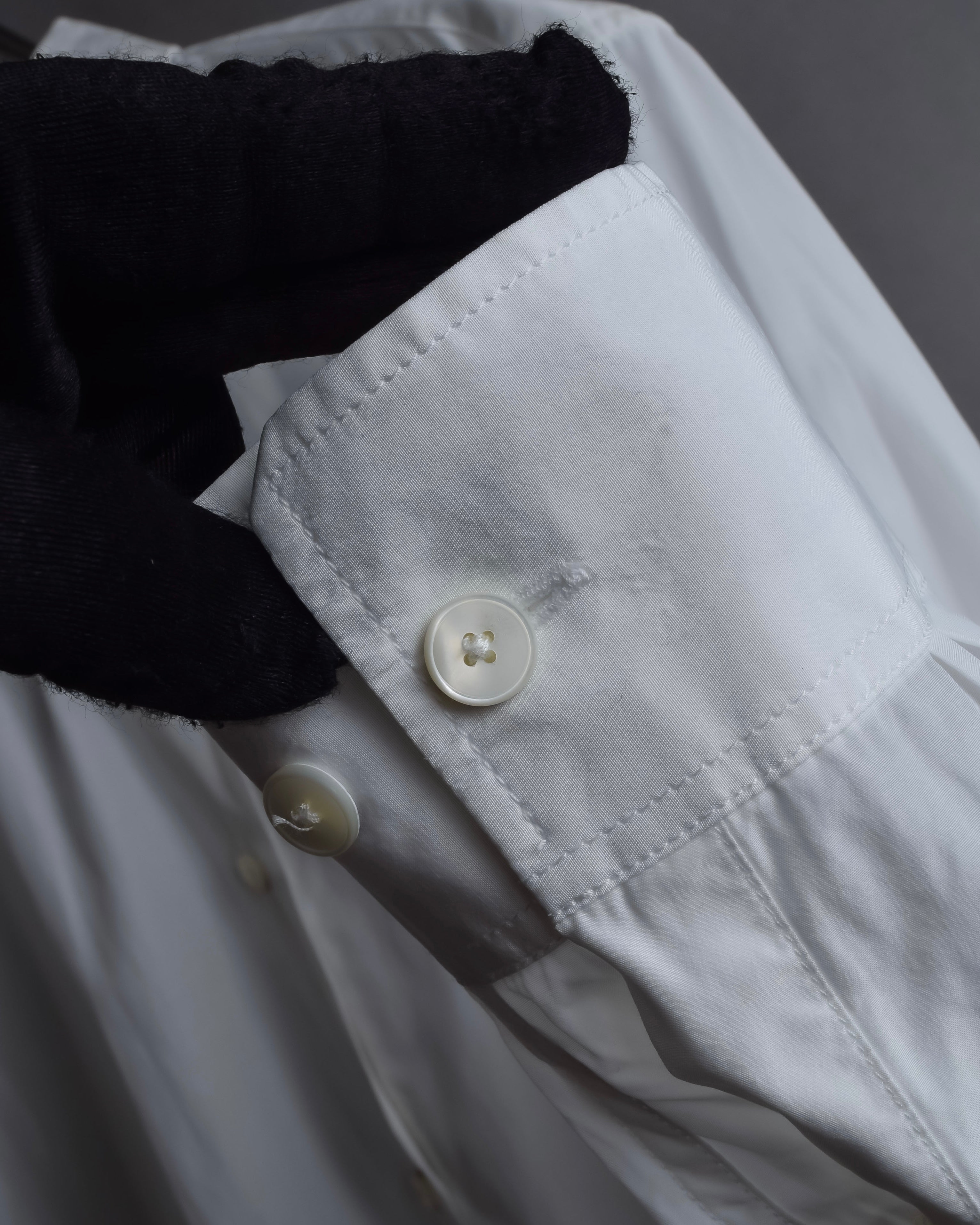 "Acne" Ribbon slit back design shirt