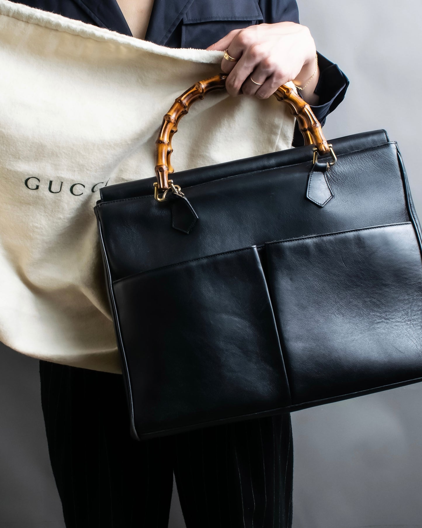 "GUCCI" Outer pocket leather bamboo hand bag