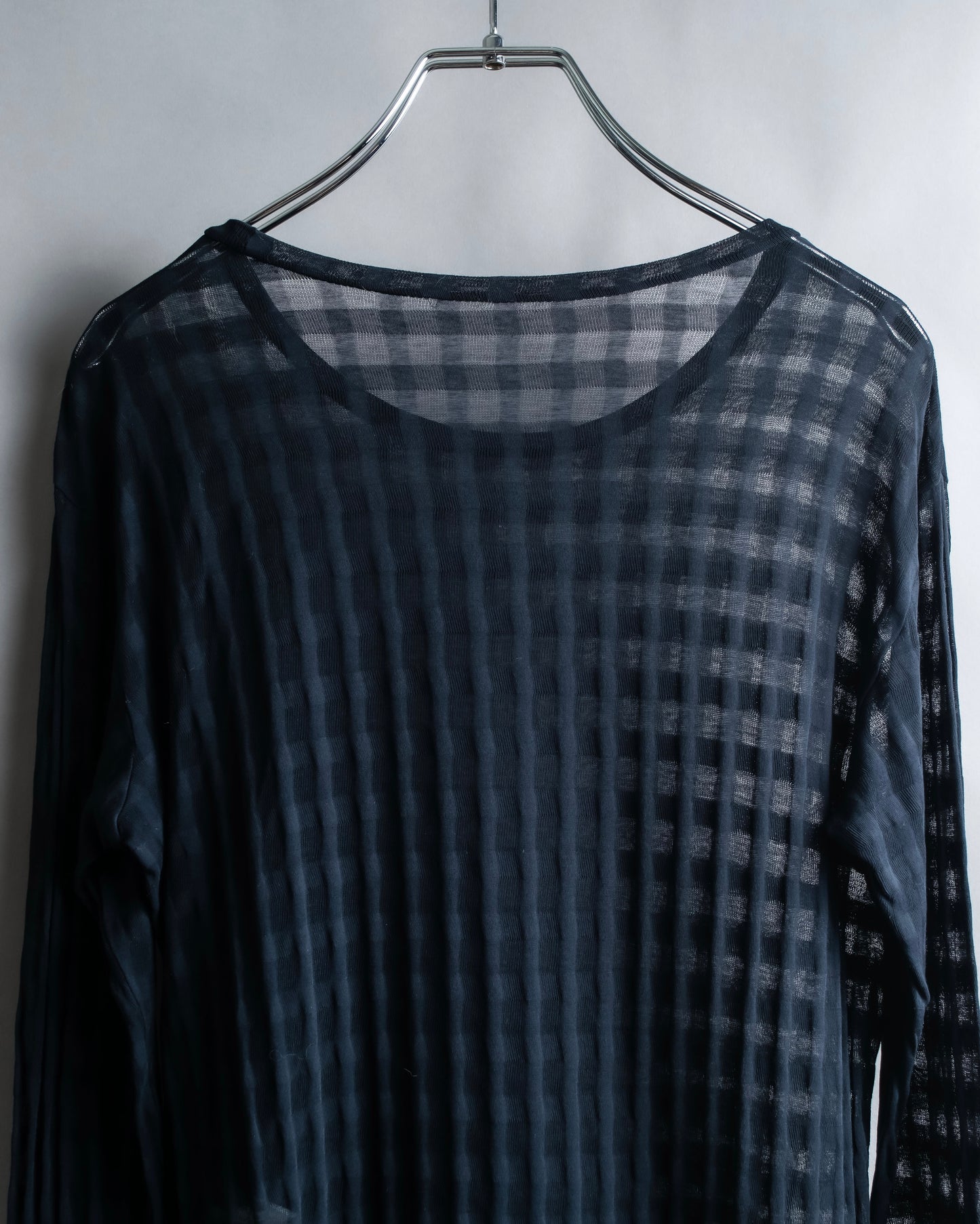 "ISSEY MIYAKE" Checkered see through pullover