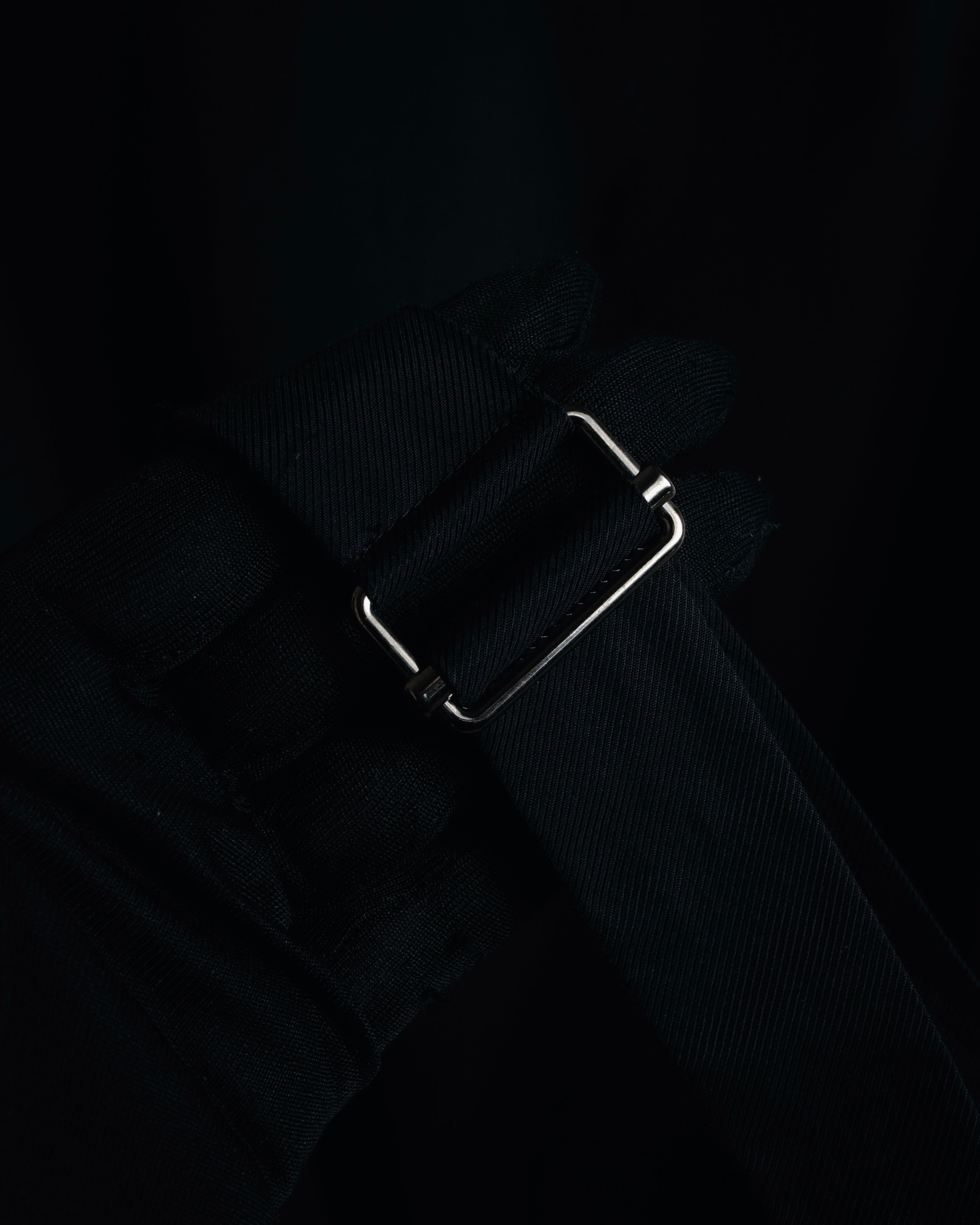 "Christian Dior" 23SS half double-breasted structured gilet