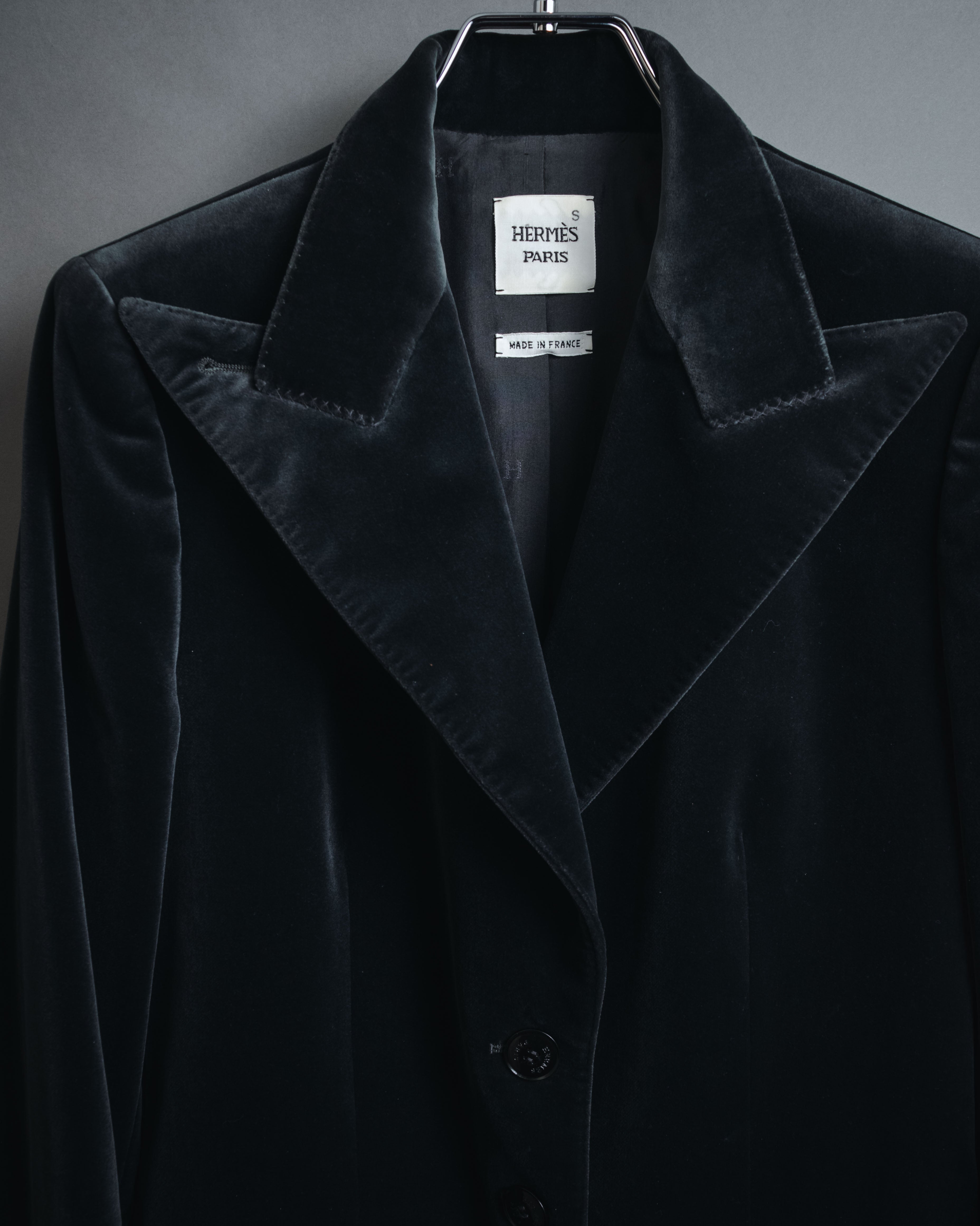 –SPECIAL– "HERMES"
00’s Velvet switchinglamb leather collar special tailored jacket