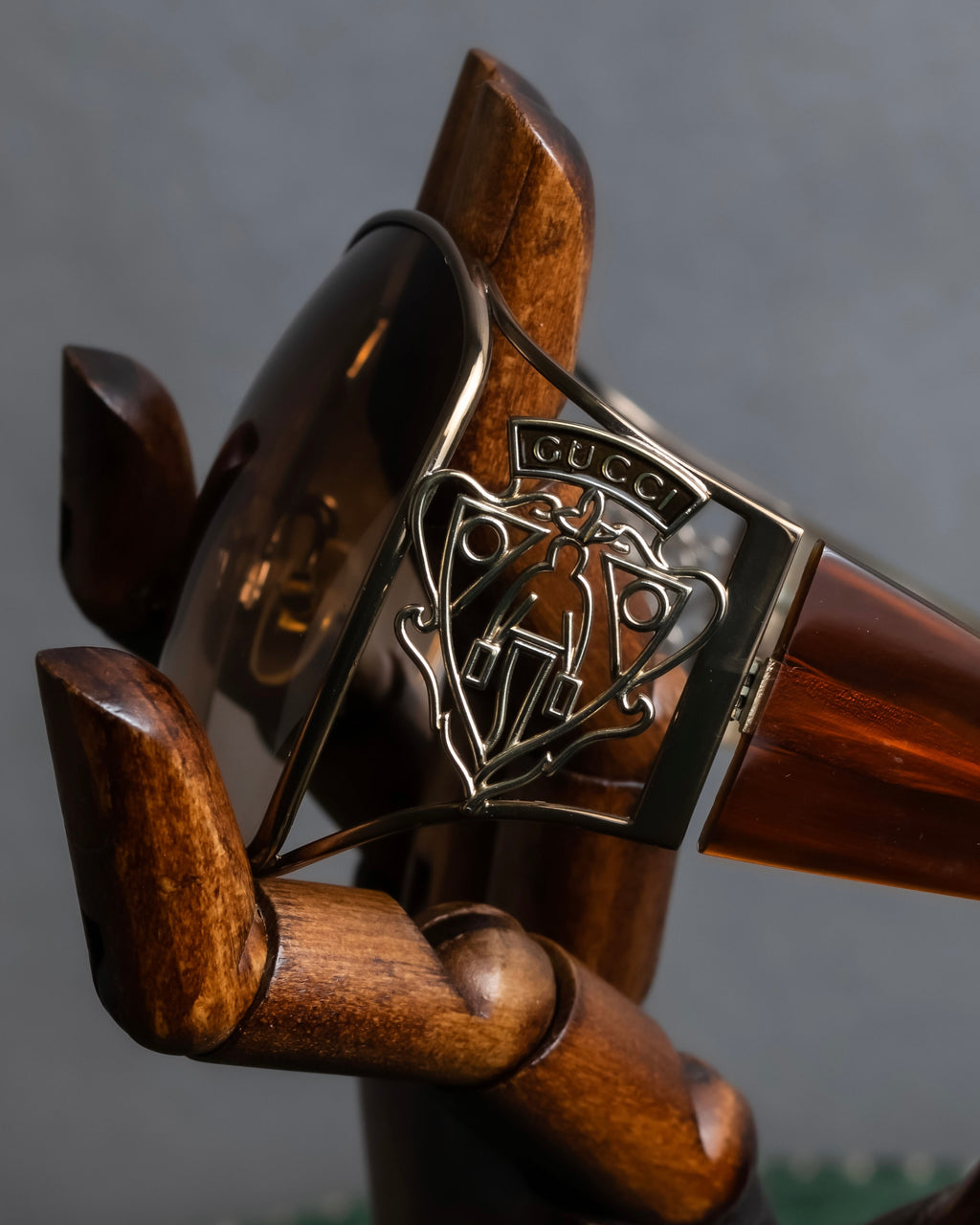 "GUCCI" Teardrop frame smoking lens sunglasses