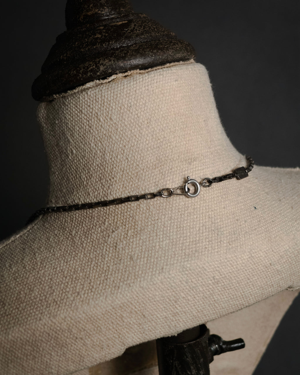 “GUCCI“ 2000’s openwork sphere pendant necklace