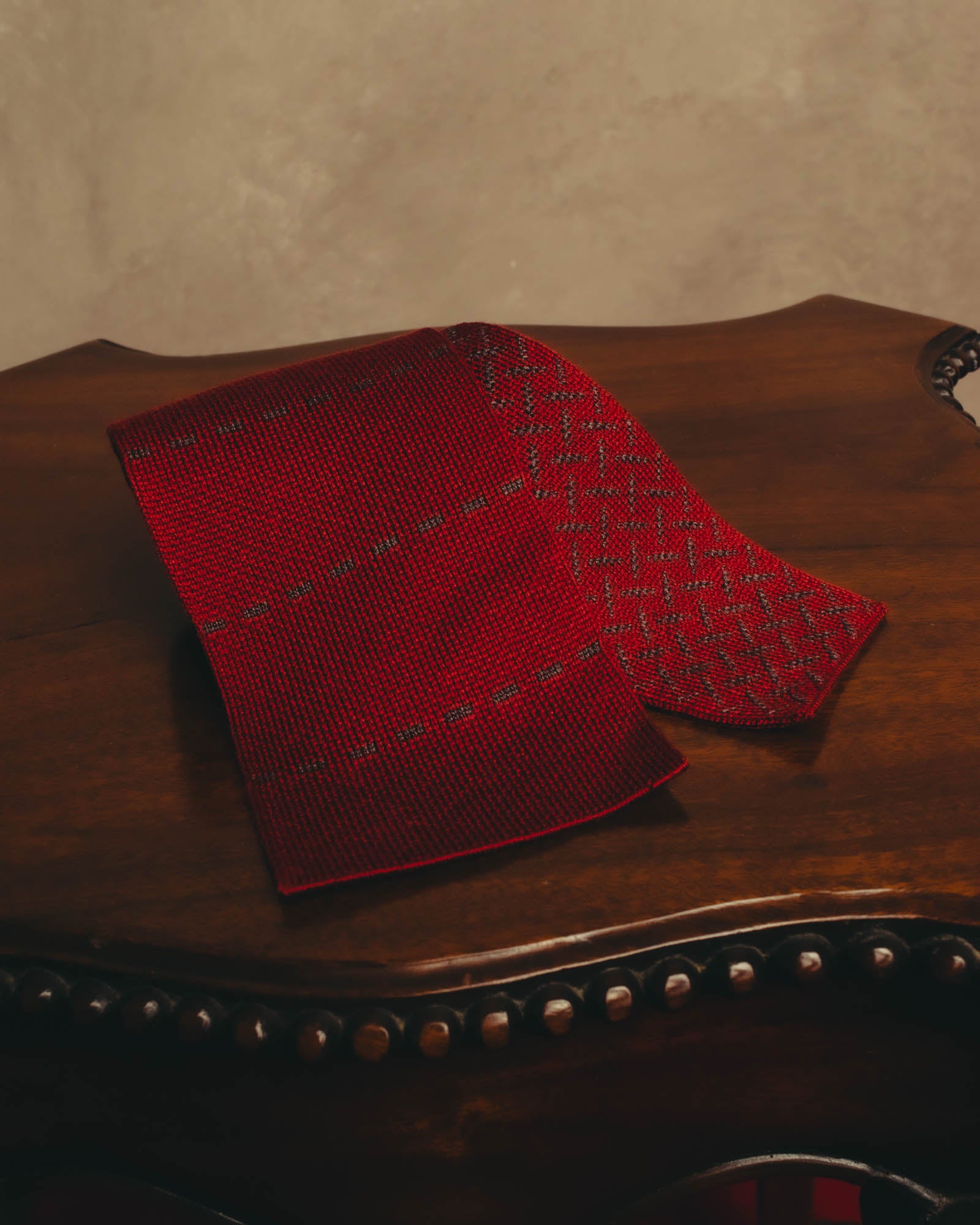 "Hermès" Silk knit scarf tied